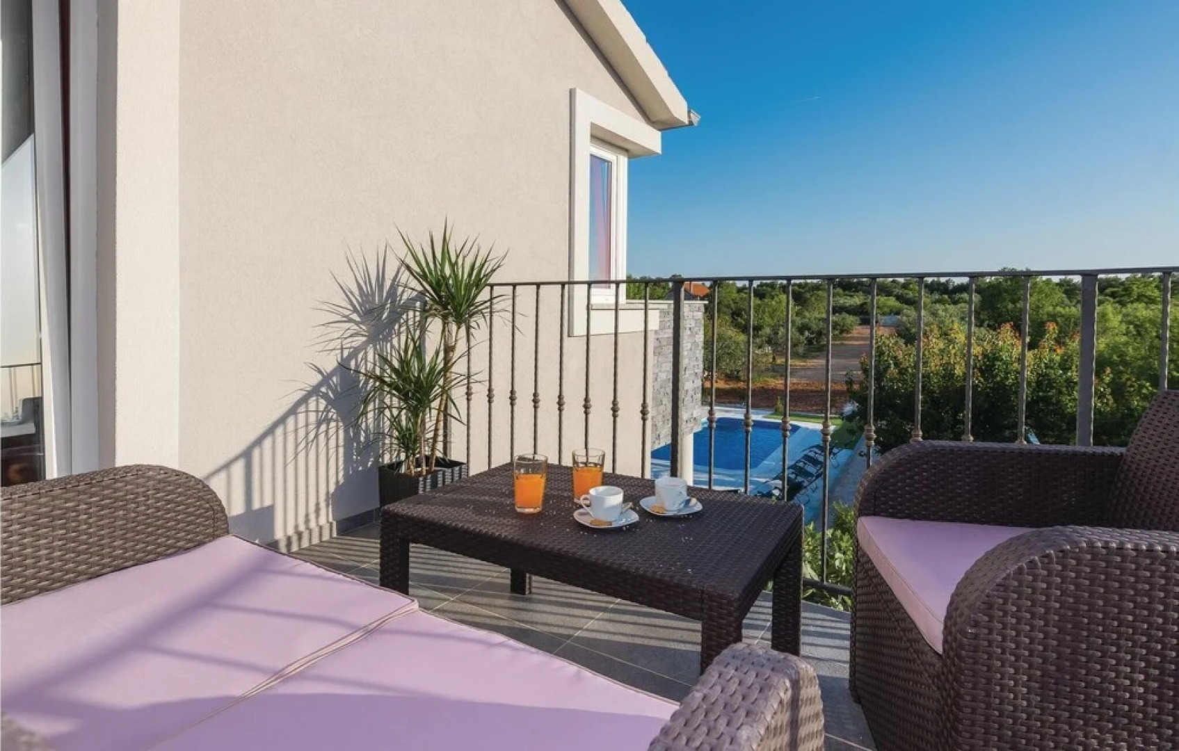 Stunning Home in Skradin-dubavice With Wifi and 4 Bedrooms