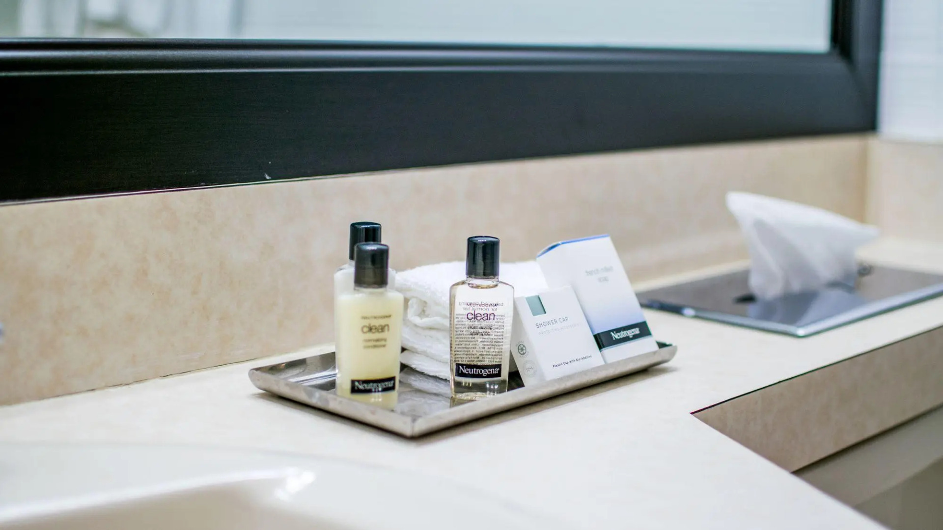 Regency Miami Airport by Sonesta