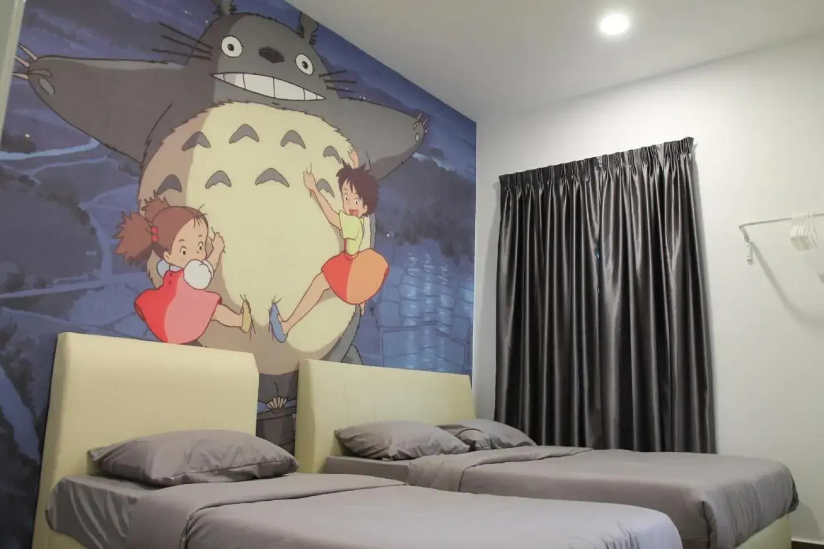 Bricks Terrace House 4R 3BR (Near to Night Market)