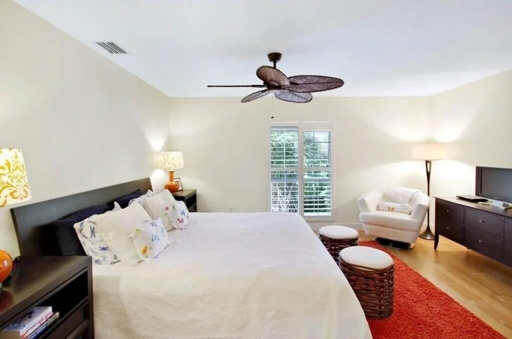 Bonita Vista- $800 Off The The Month Of March 3 Bedroom Home