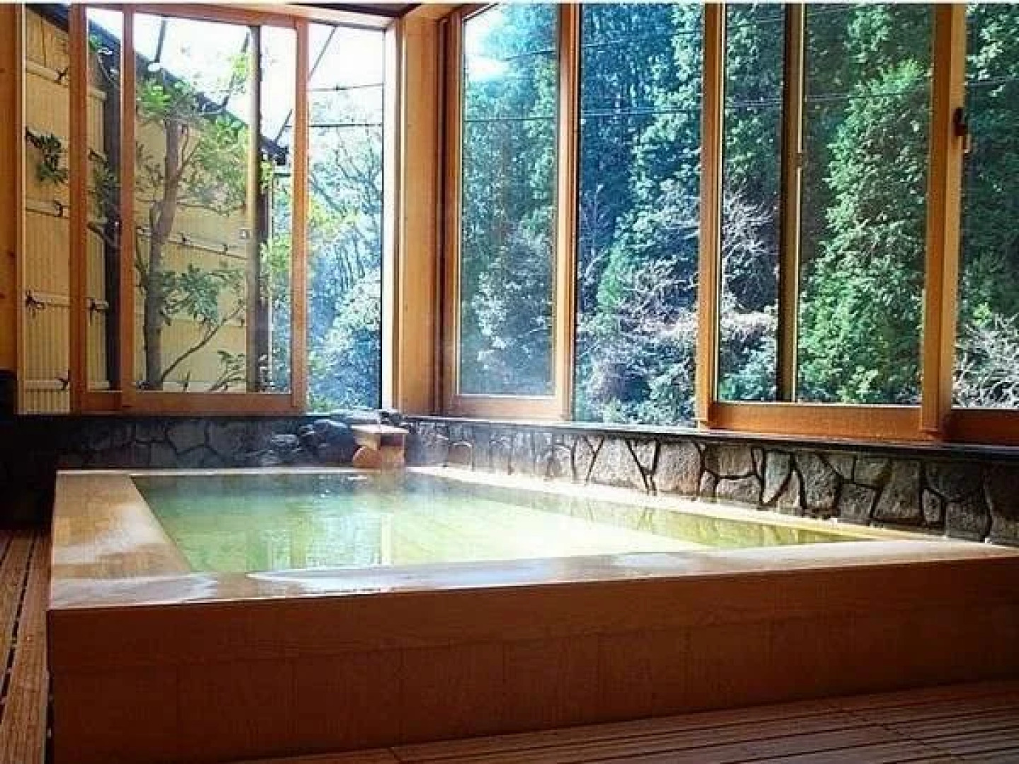 Kamigoten Ryokan
