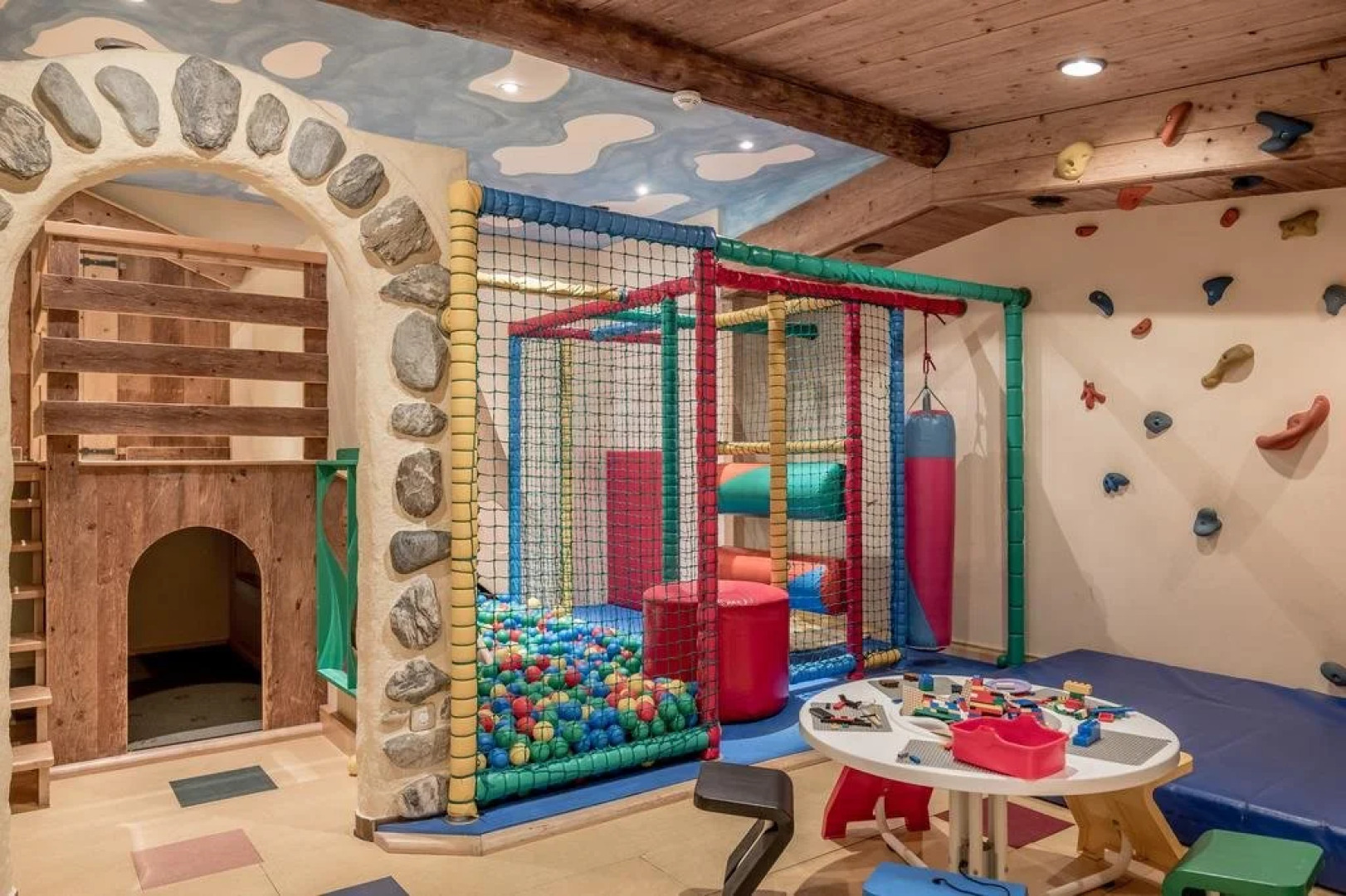 Aktiv- & Wellnesshotel Bergfried