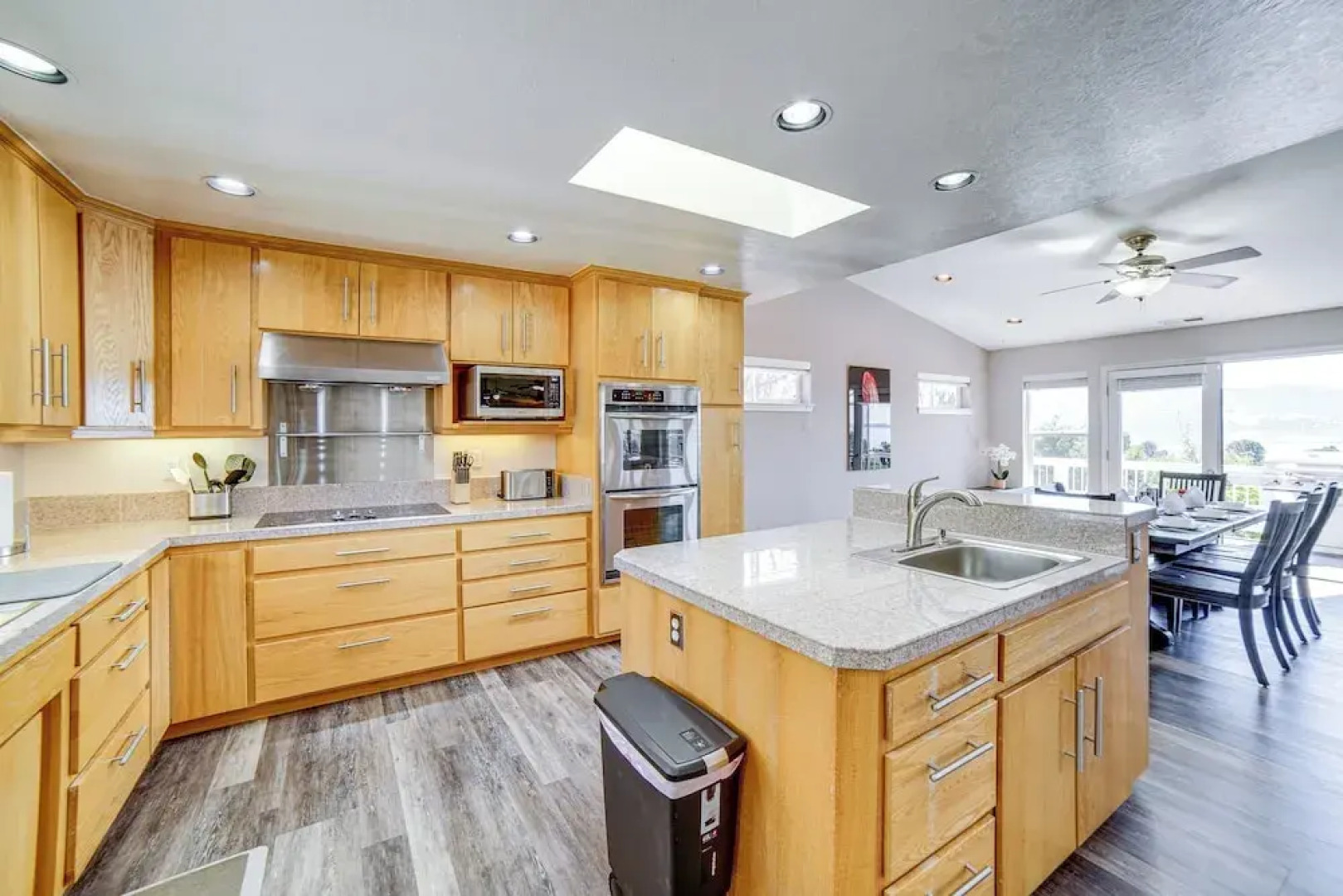 Lakeport Home w/ Stunning Lake & Mountain Views