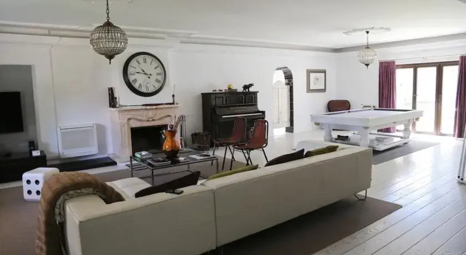 Beautiful Villa - 5 Bedrooms Near Sea and Golf