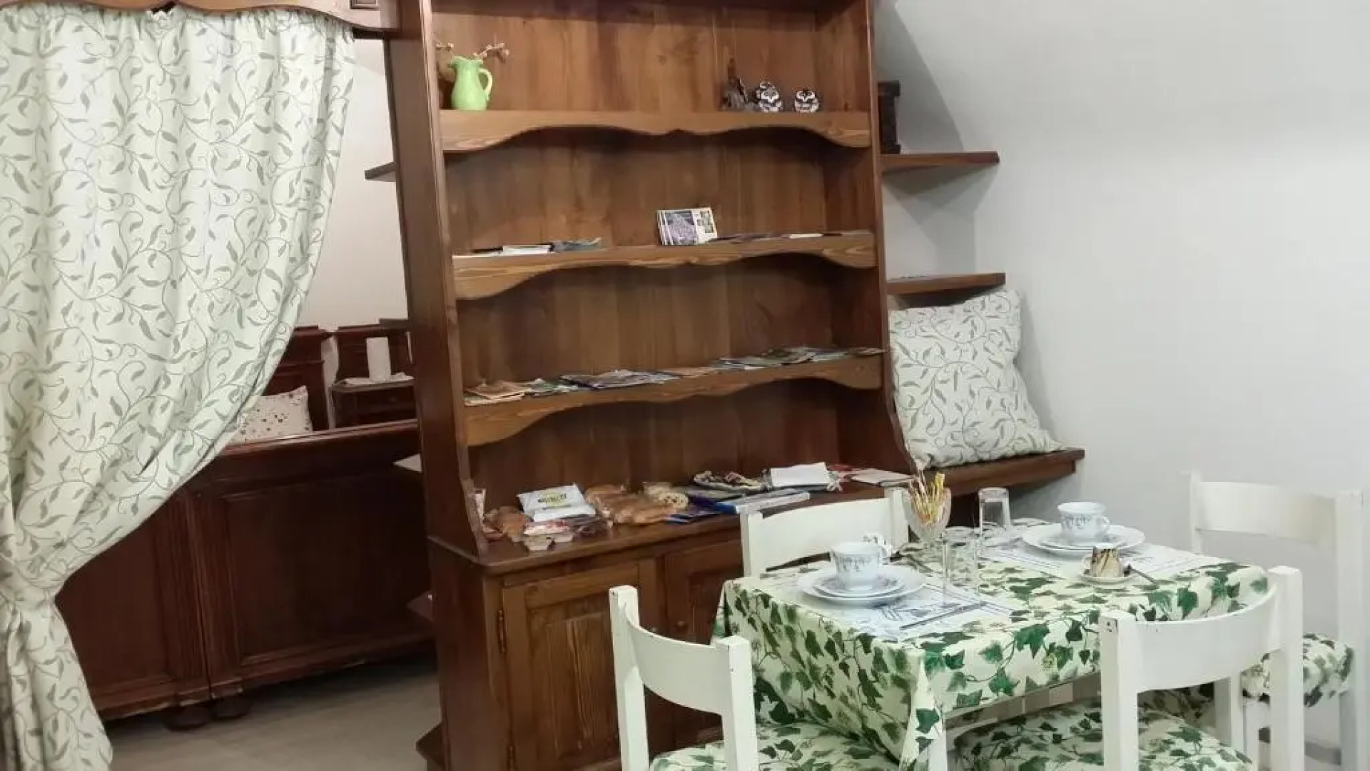 Le Case del Libro Verde Acino d'Uva