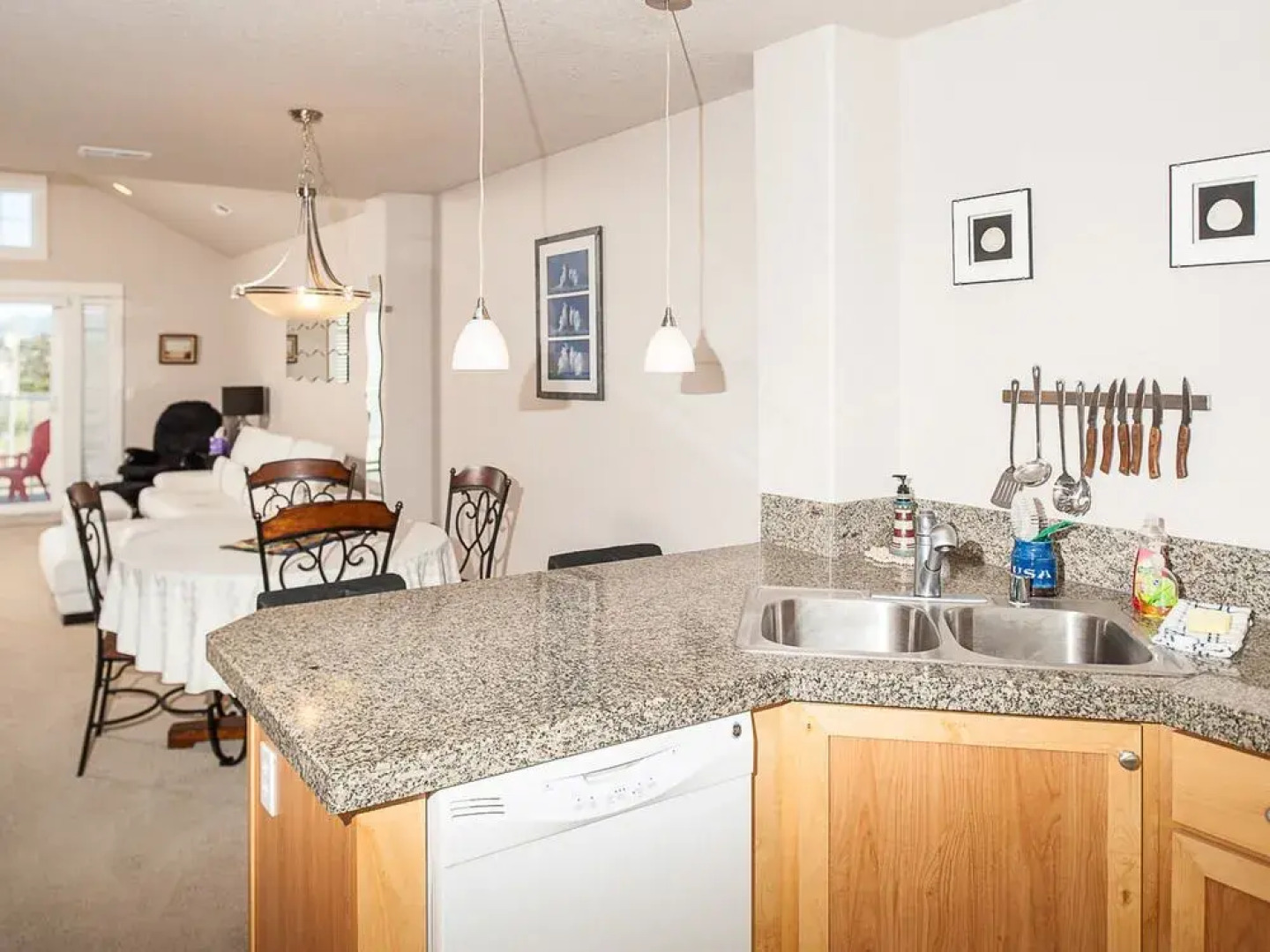 Shell Belle by RedAwning