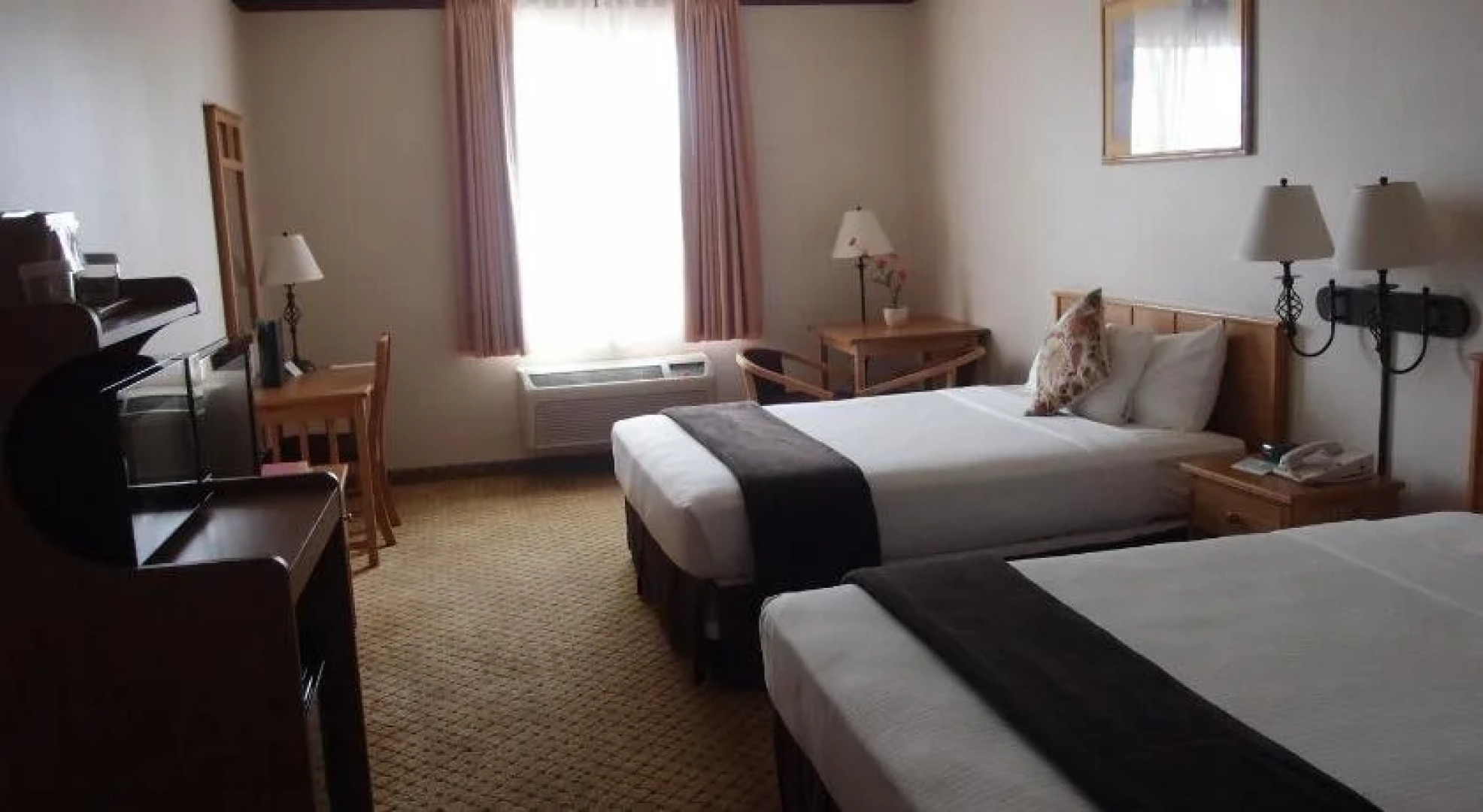 The Inn at Rolling Hills