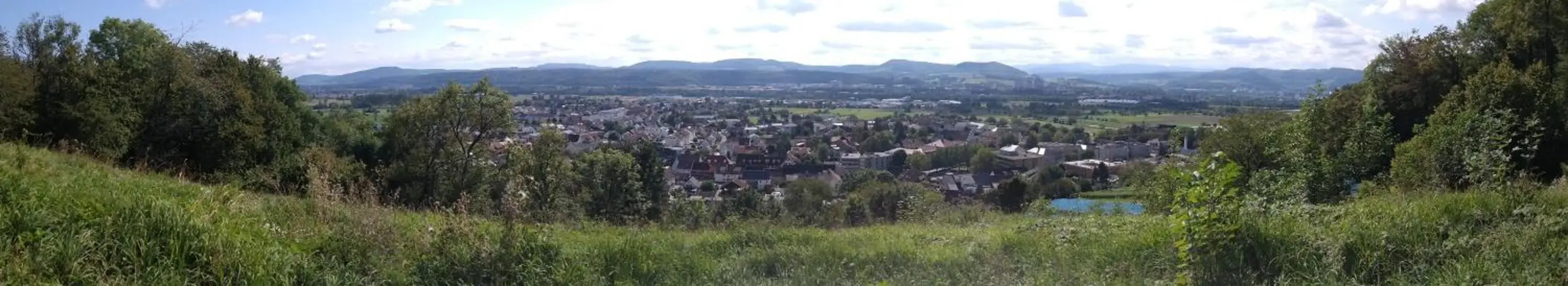 Schöne Ferienwohnung mit guter Anbindung, sehr guter Ausstattung und kostenloses WLAN
