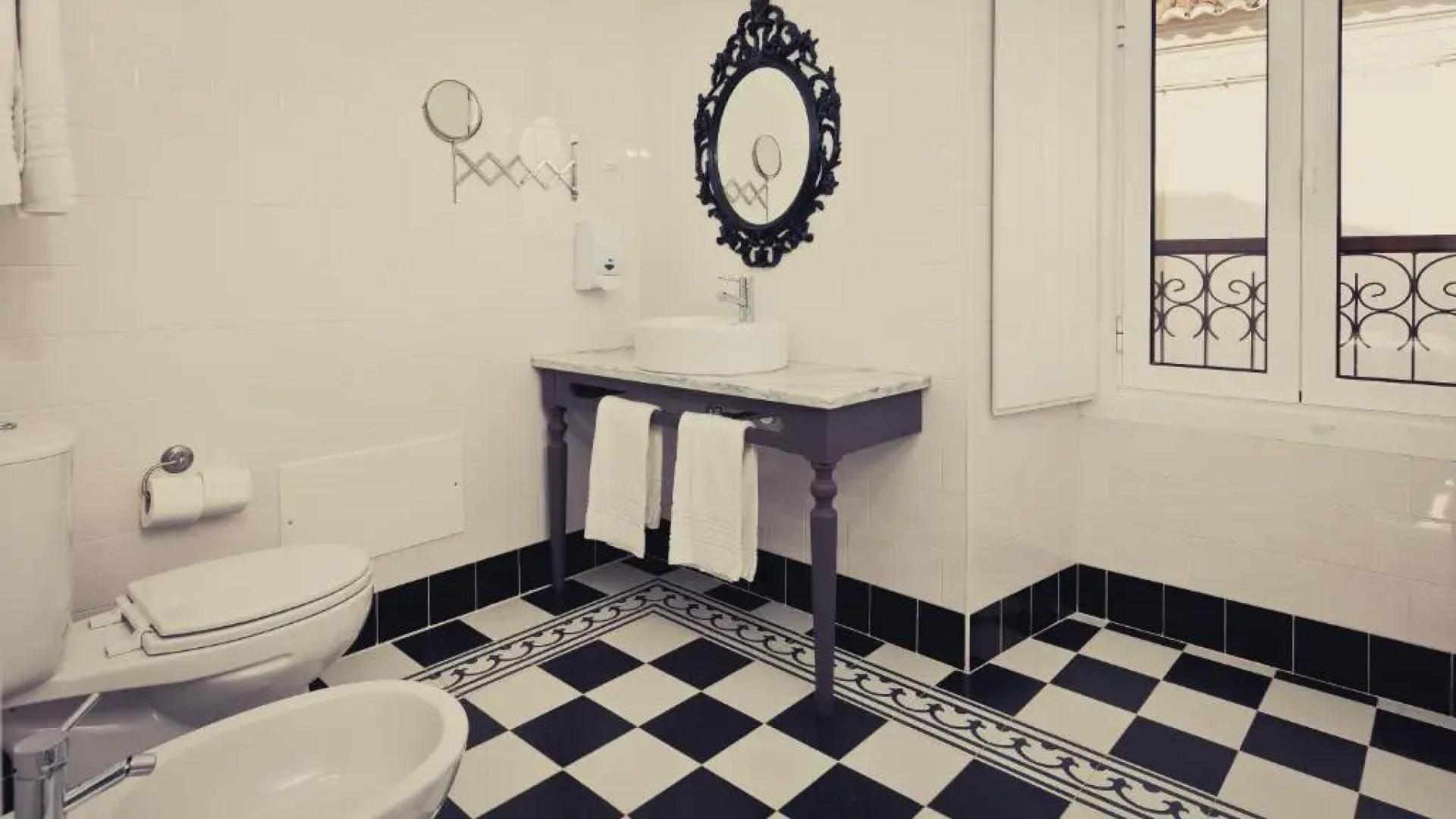 Bartholomeu Guesthouse