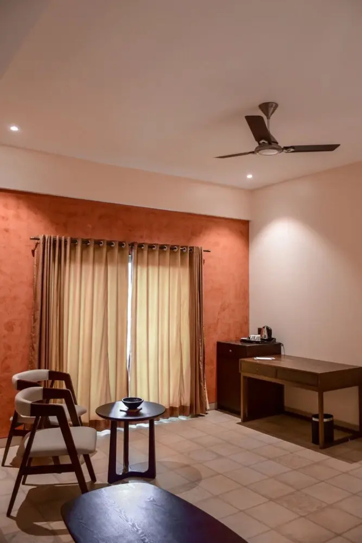 The Summer House, Pachmarhi - AM Hotel Kollection