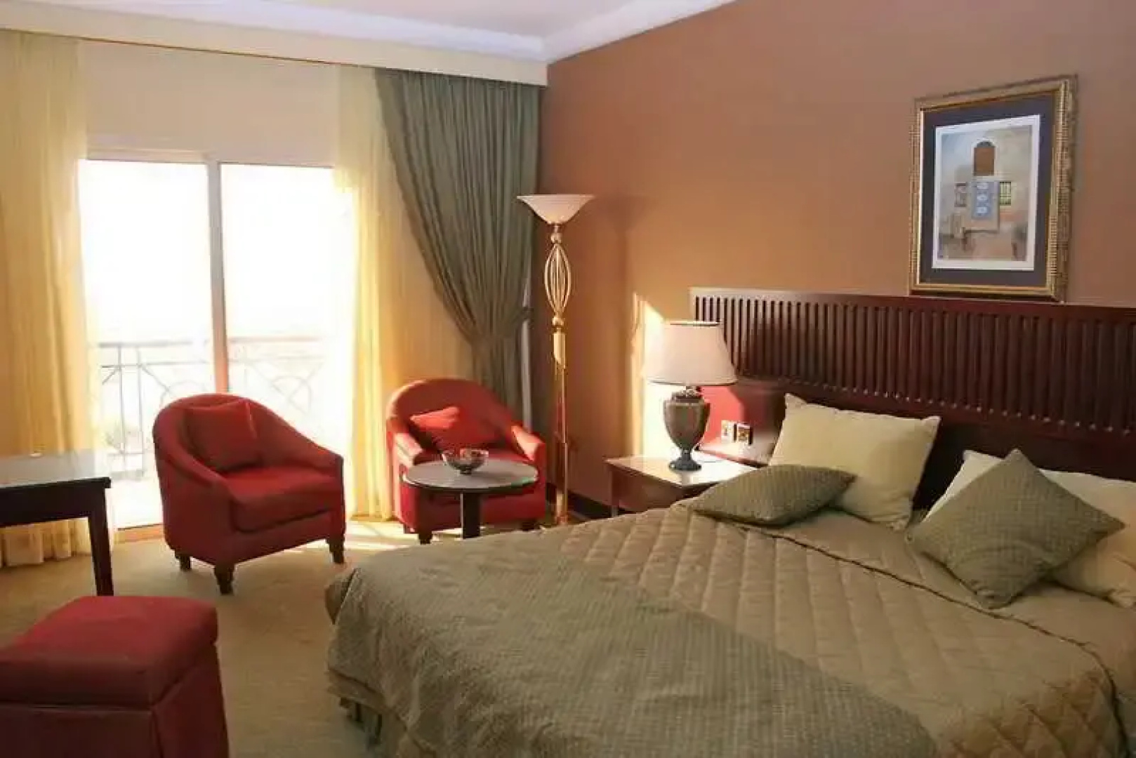 Golden Tulip Khatt Springs Resort & Spa