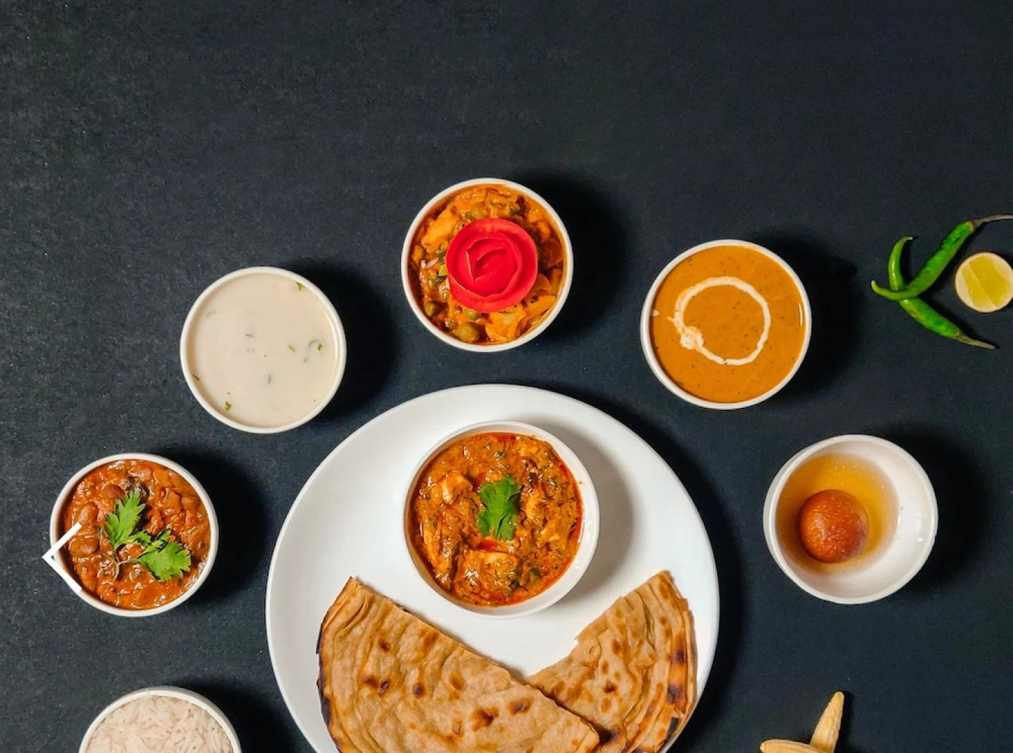 OYO 11649 Hotel Mahima