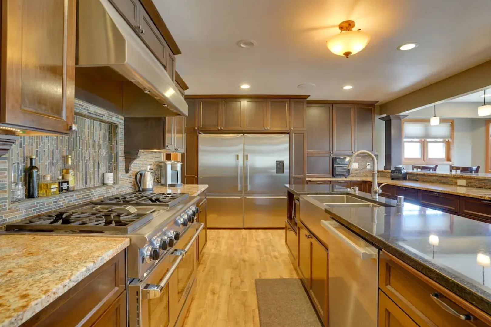 Expansive Retreat on 5 Acres in Shakopee!