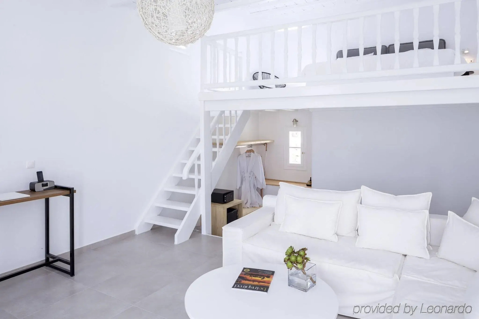 Pietra e Mare - Mykonos Moments