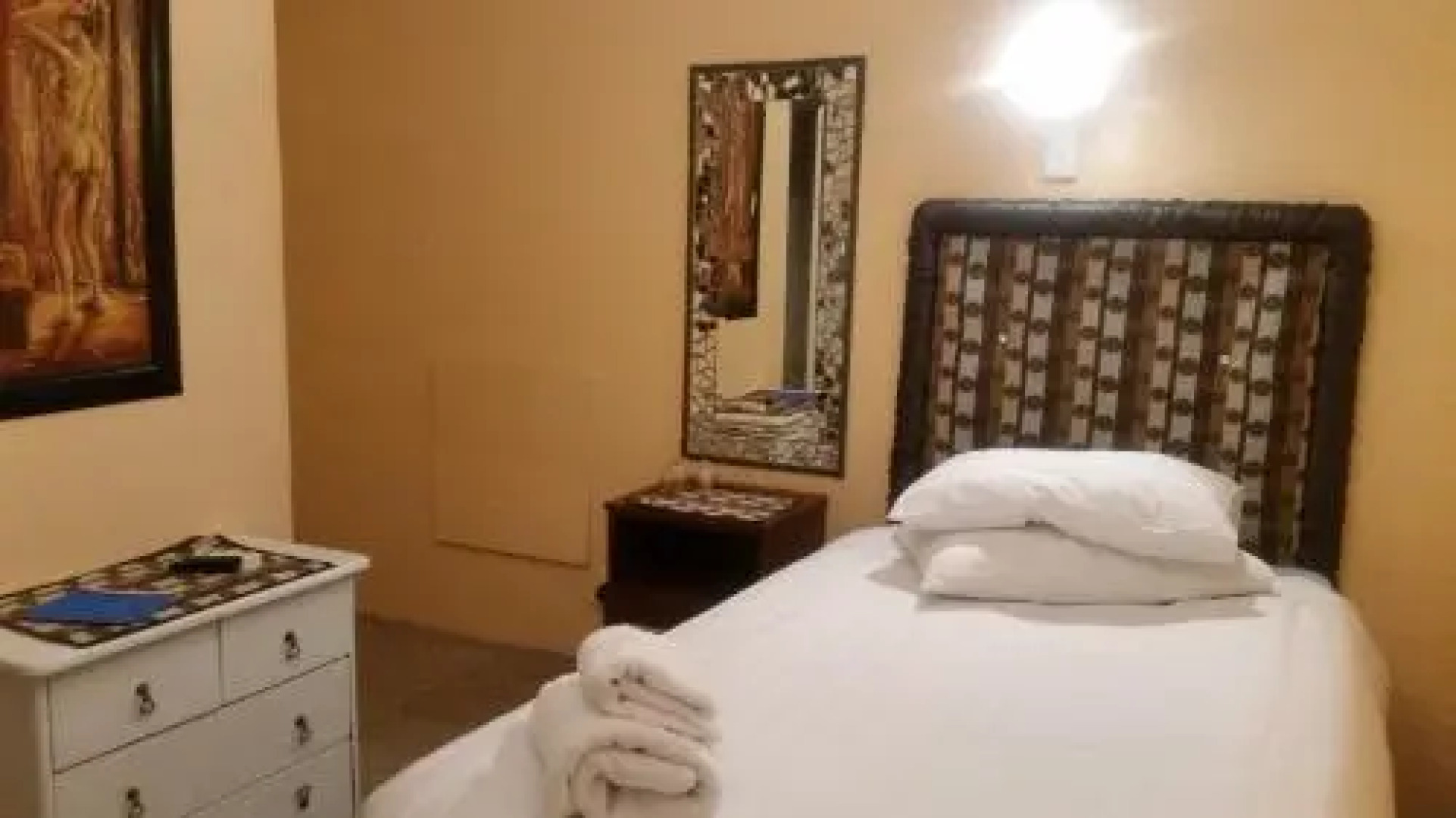 LekkeRus Guest House