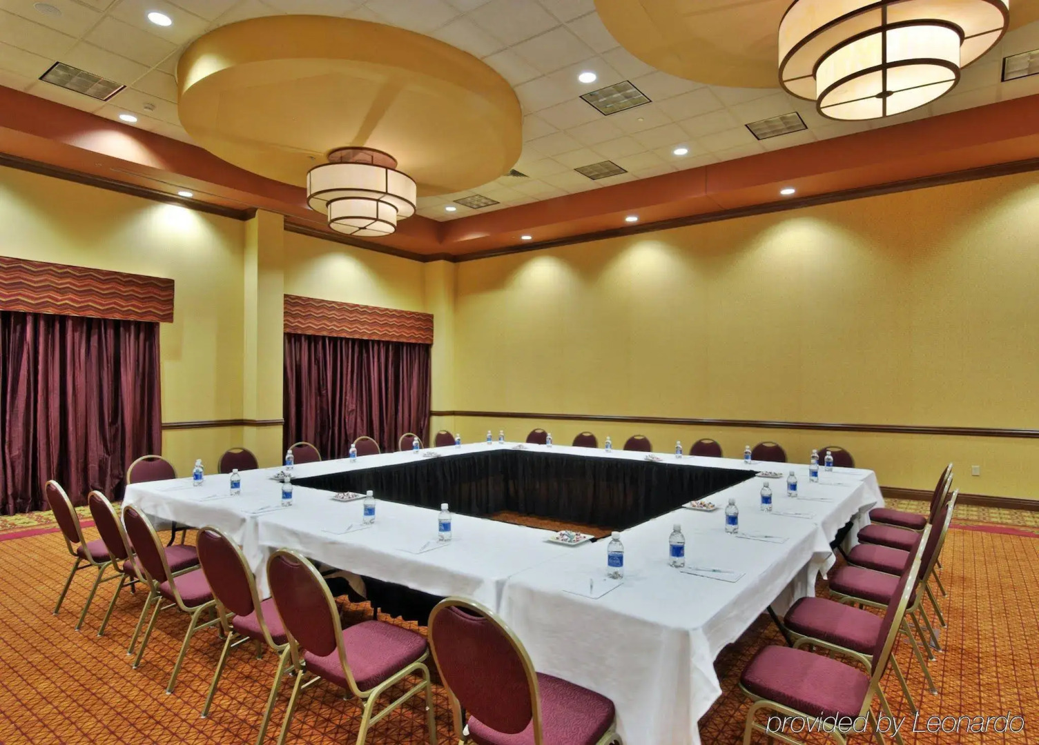 Embassy Suites Omaha-La Vista/Hotel & Conference Center