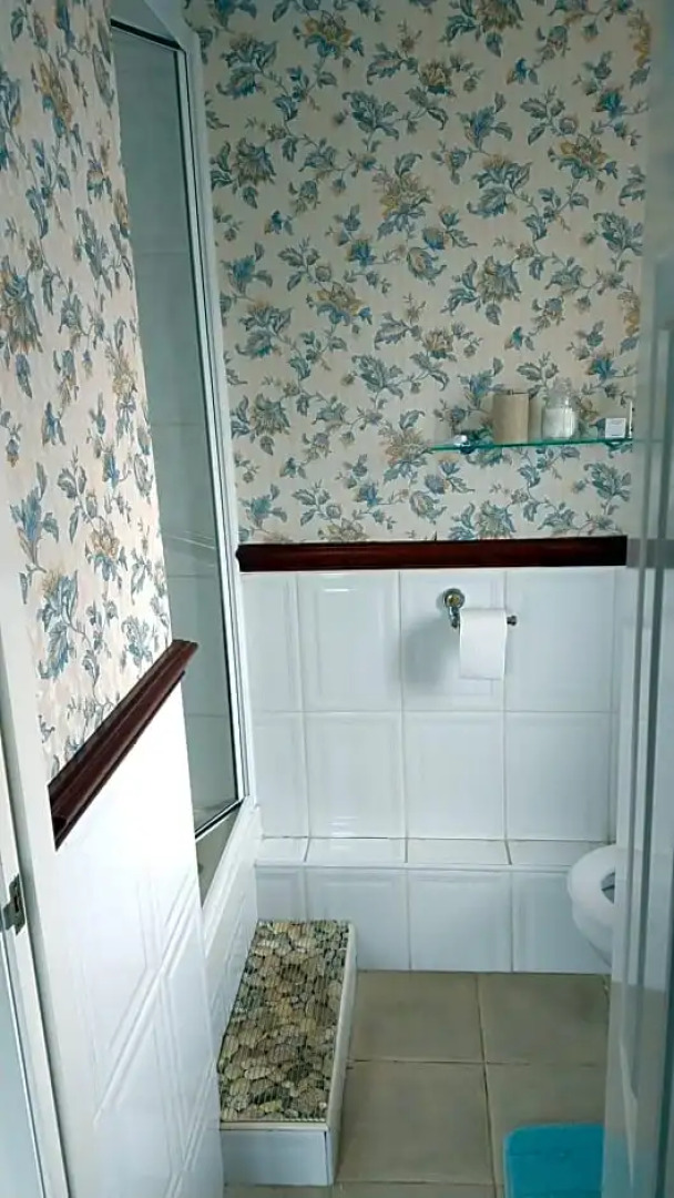 Hollingworth Lake Guest House