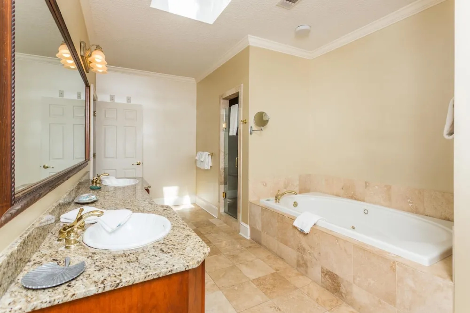 607 Neptune Way by Hodnett Cooper