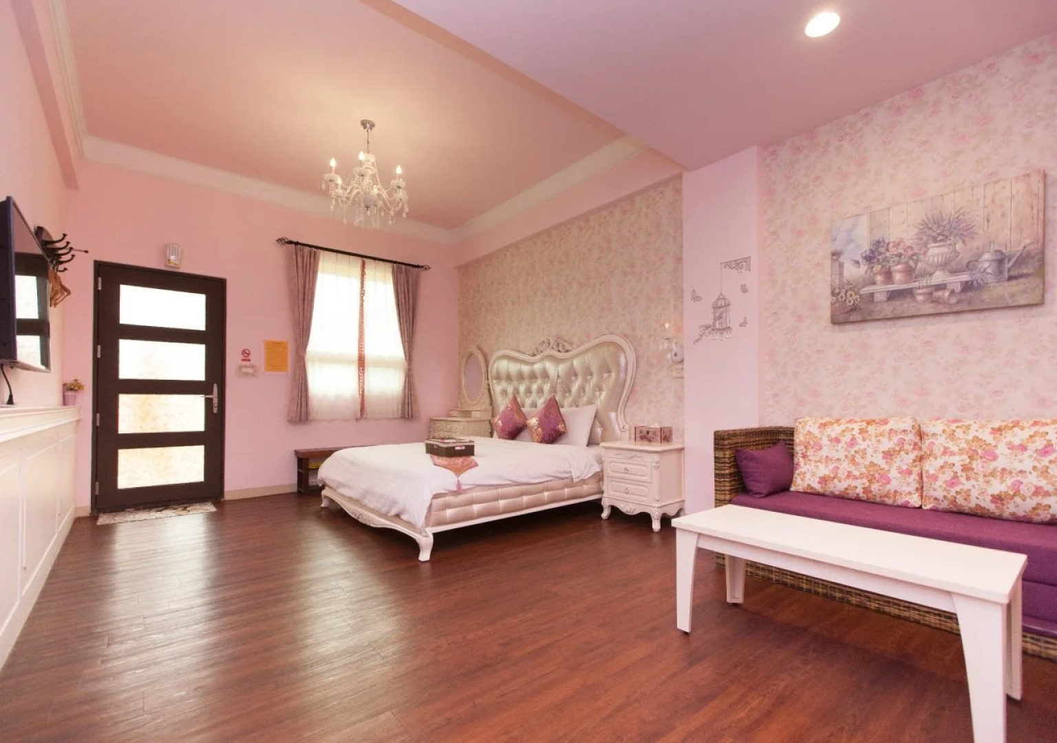 The Anderson Manor Hotel