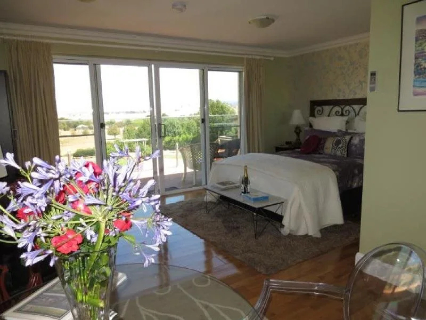 Gooromon Park Cottages