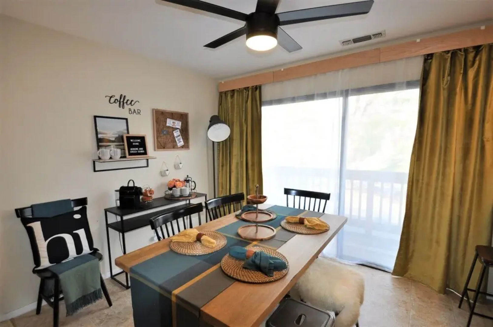 Gnome and Creek Condo - Two Master Suites for a Perfect Couples Yosemite Getaway by Yosemite Region Resorts