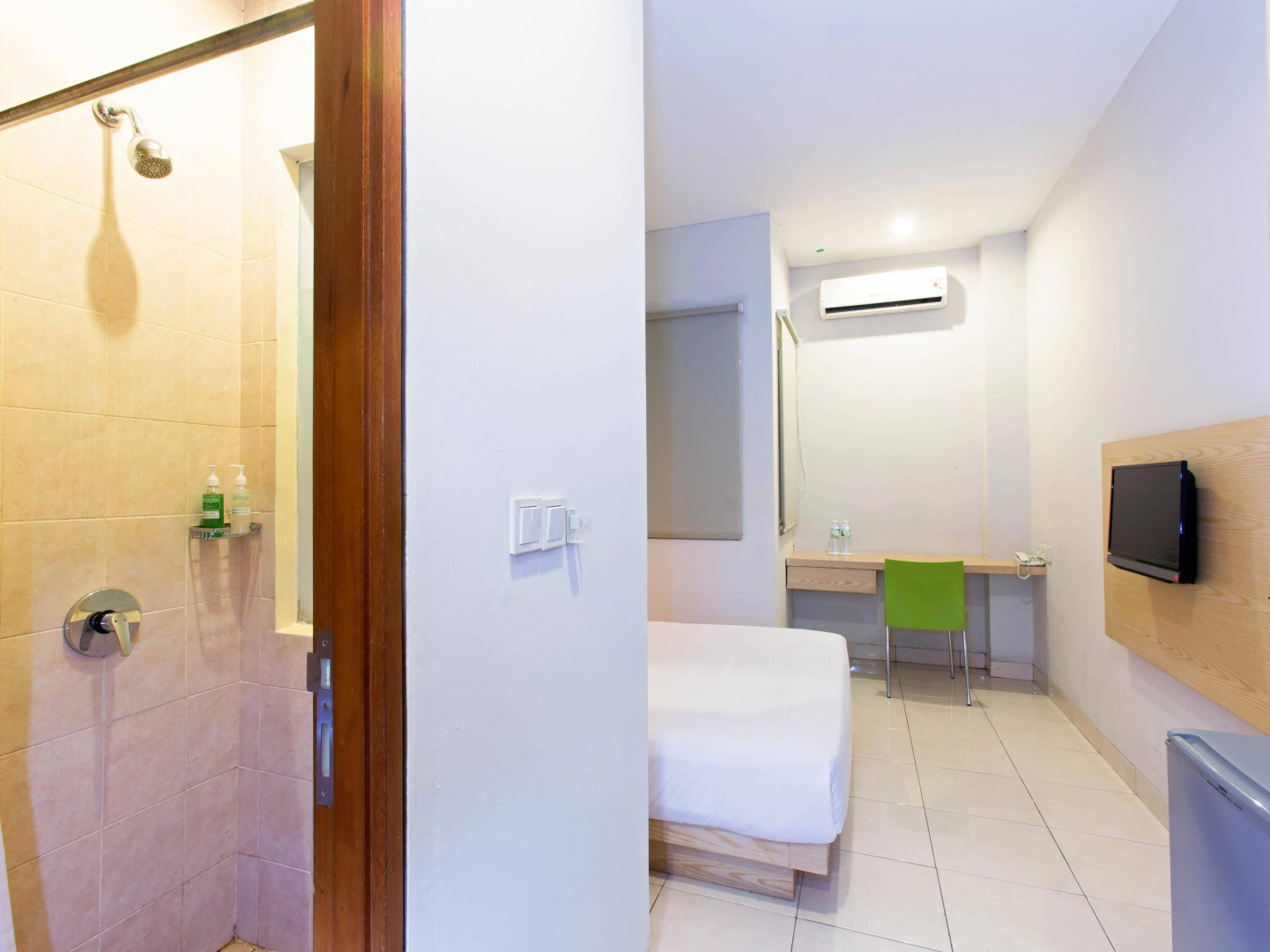 LeGreen Suite Senayan