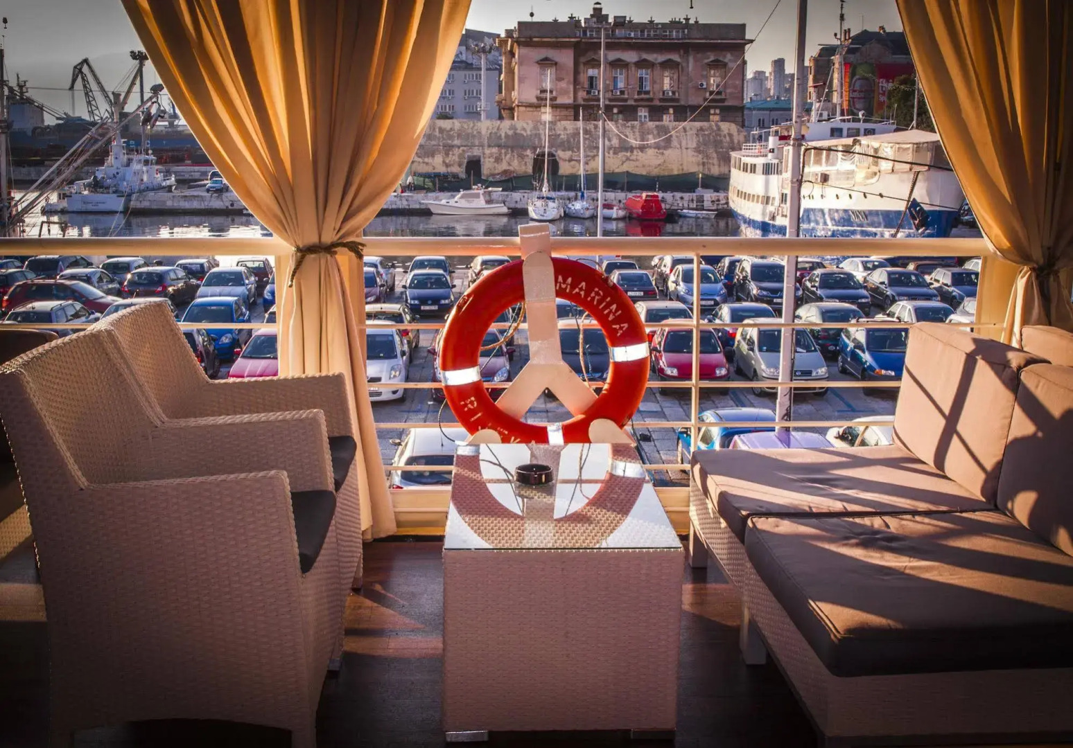 Botel Marina - Hostel