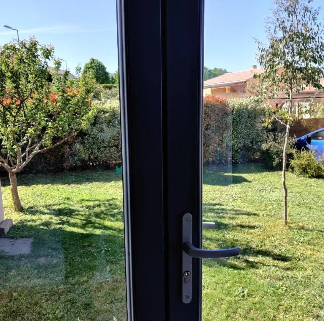 La Cabane de Lili Prune (Adults Only)