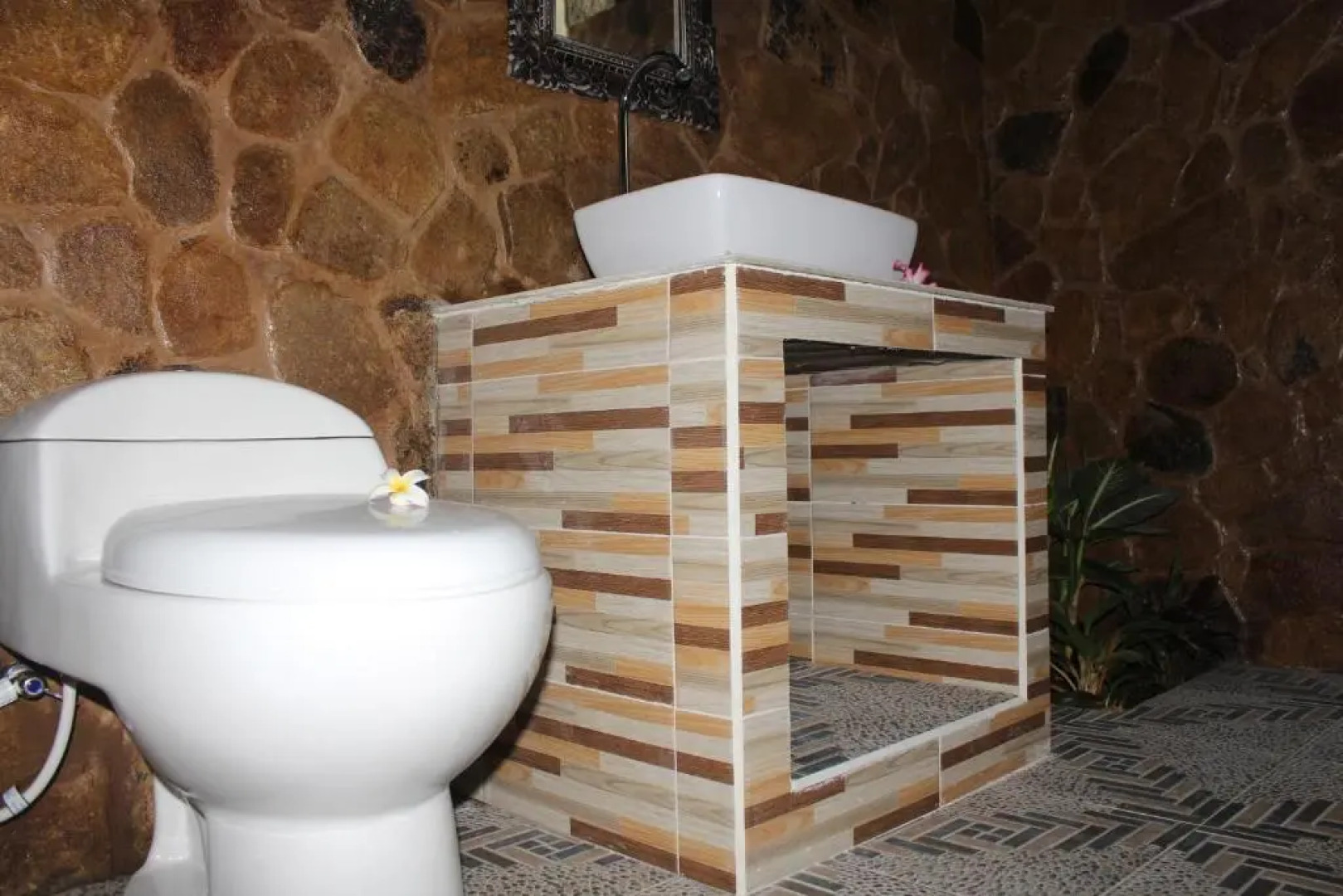 Bamboo Bali Hill Bungalows