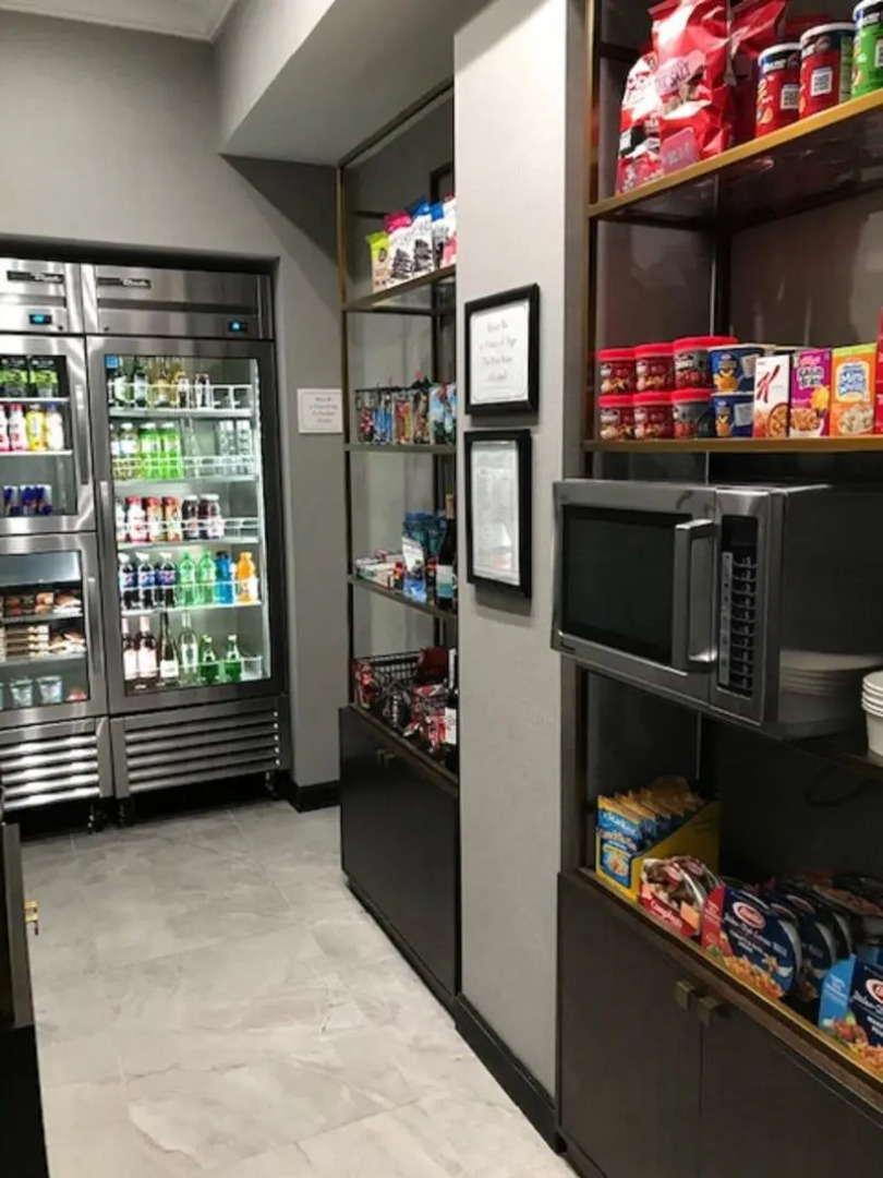 Sheraton Baltimore Washington Airport Hotel - BWI