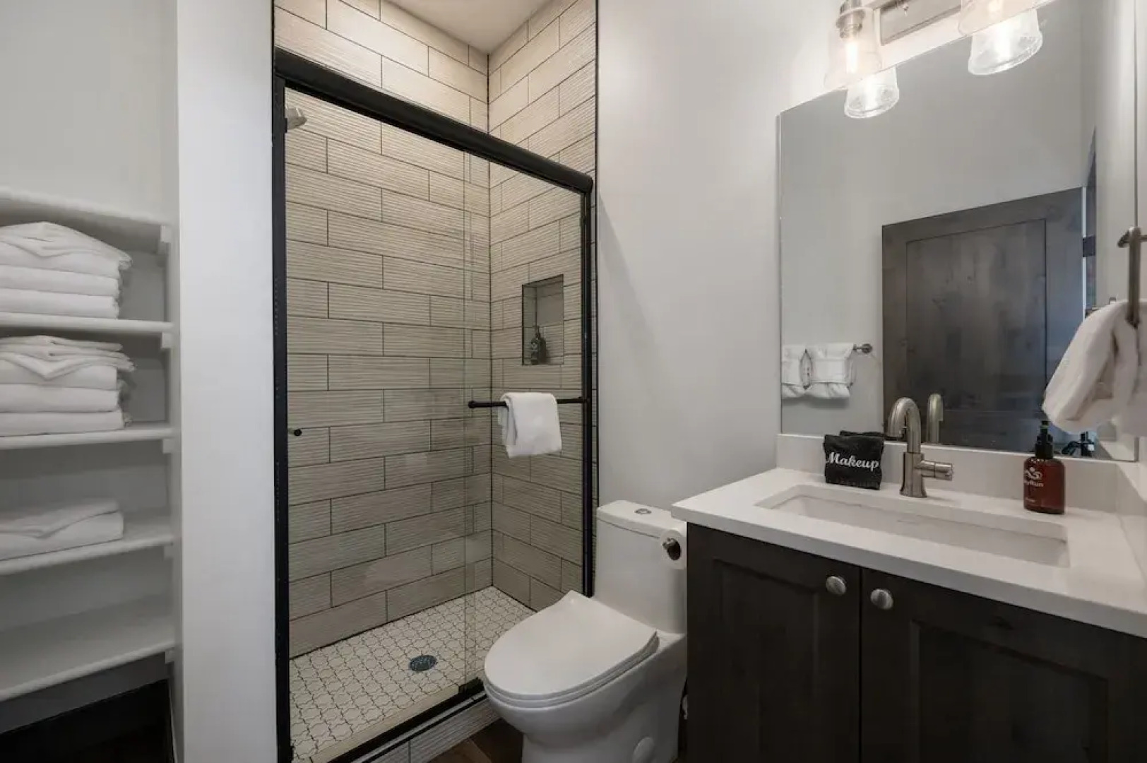 Scenic Perch 2 Bedroom Home