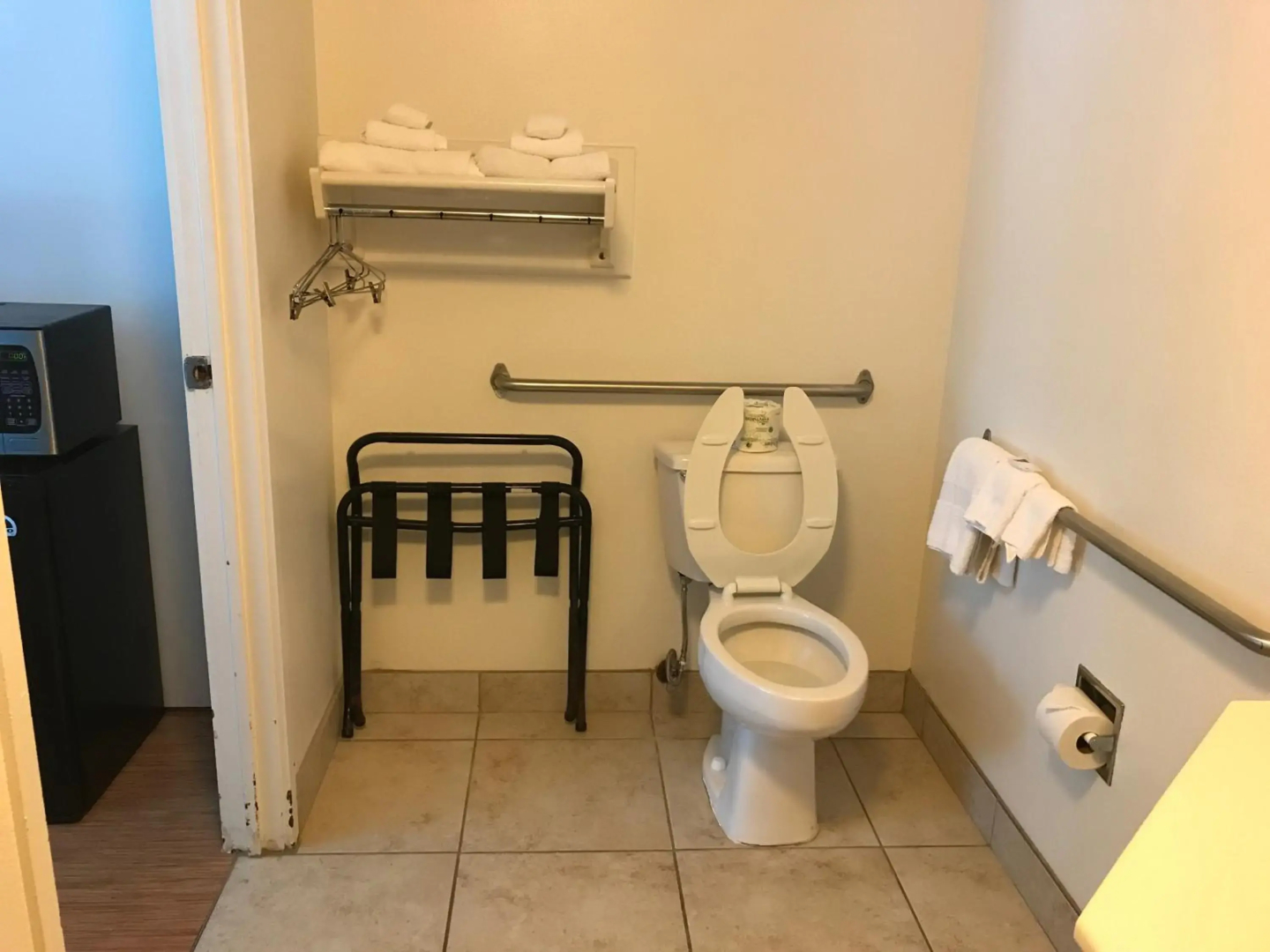 Motel 6 Des Moines, IA - North