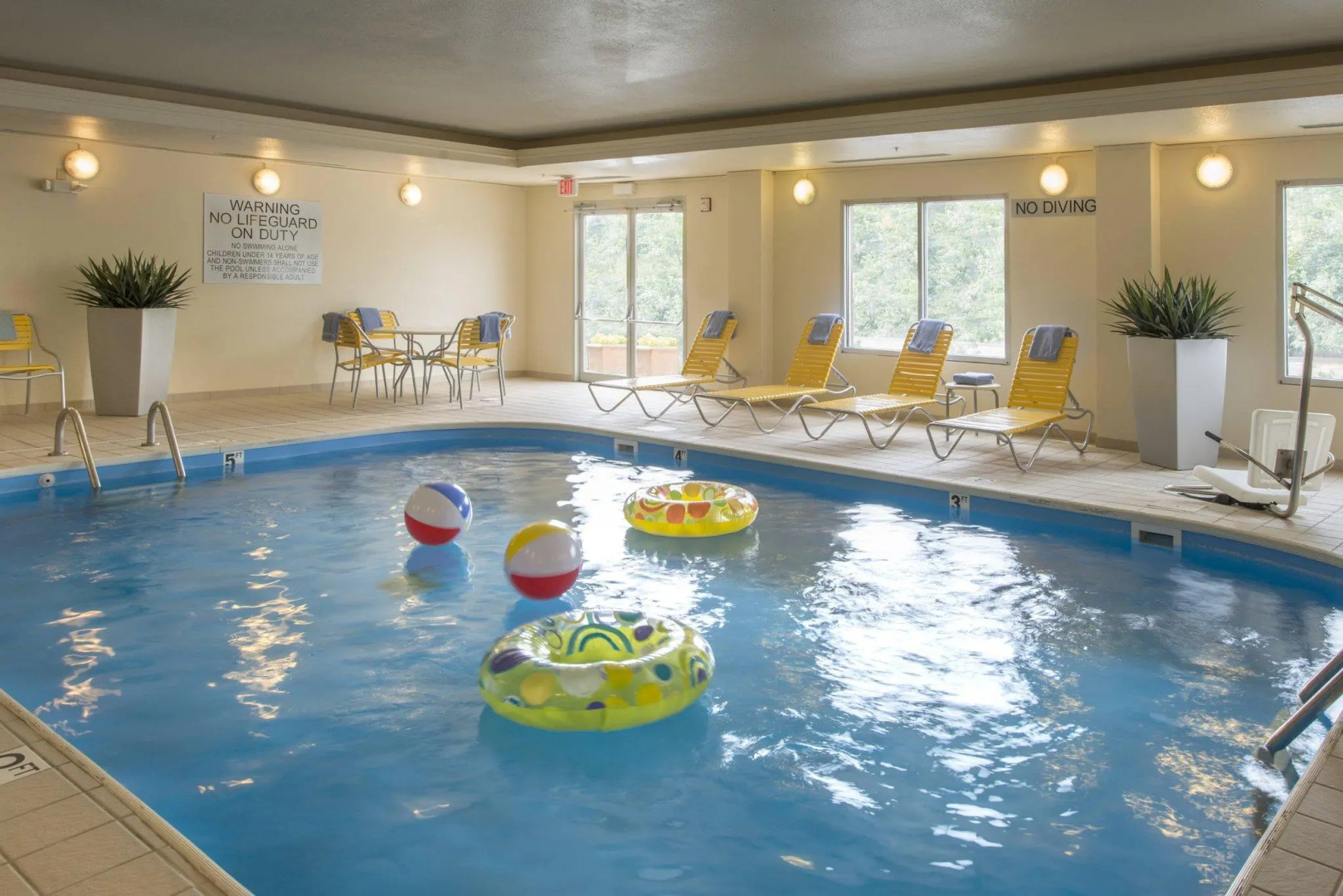 Fairfield Inn and Suites by Marriott Indianapolis Airport