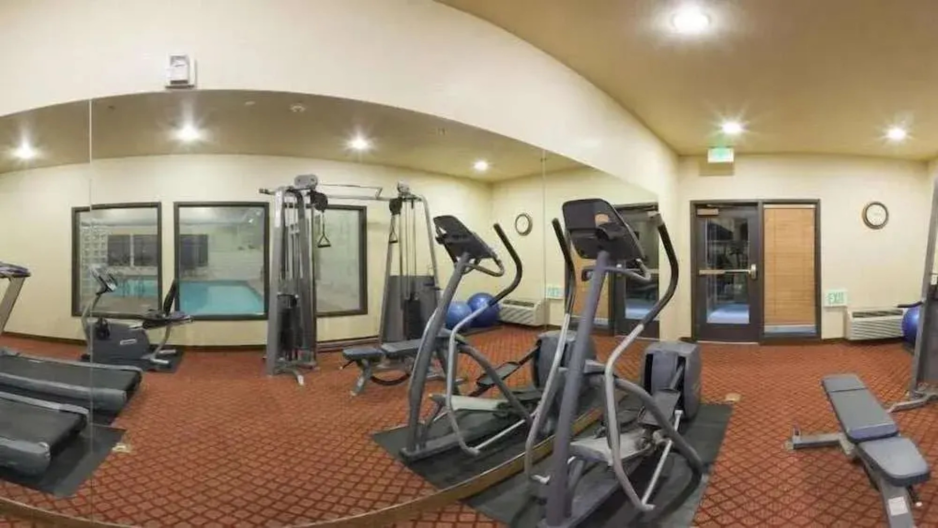 Holiday Inn Express & Suites Kalispell