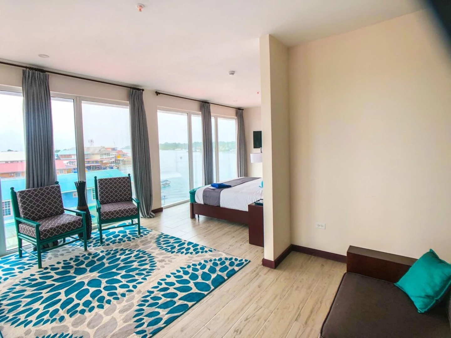 Azul Paradise Bocas Town