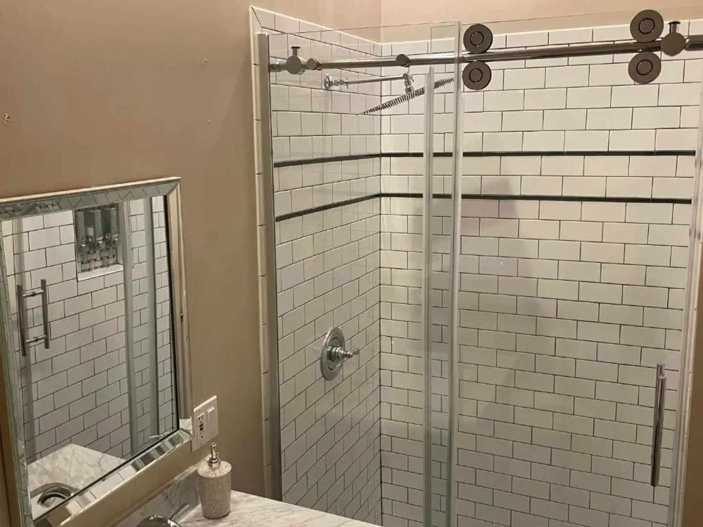 Village Inn Saugerties