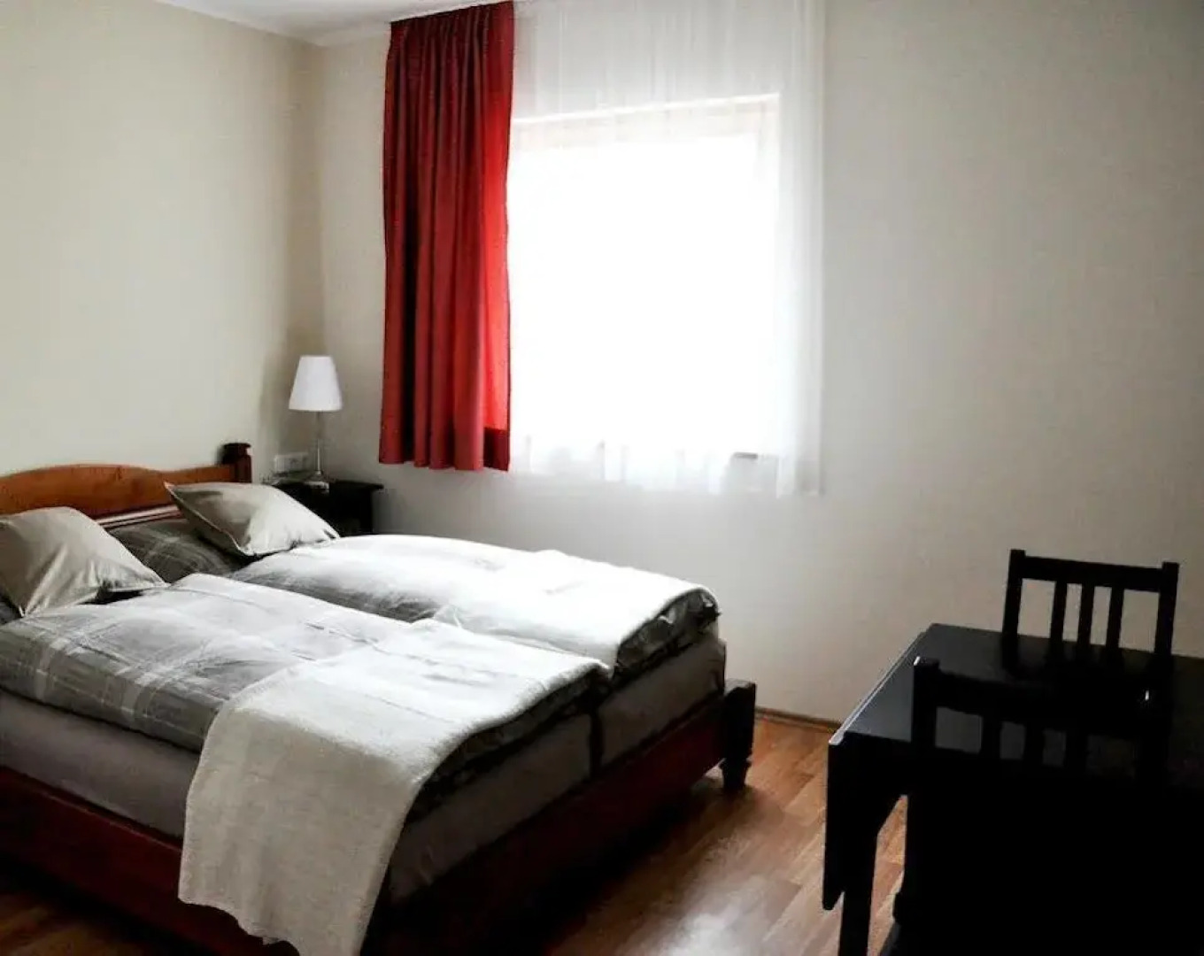 Perabo´s Gasthof Weingut & Gästehaus Restaurant Mit Vinothek