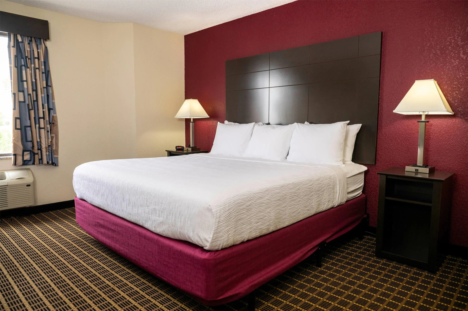 Baymont Inn & Suites by Wyndham Mukwonago