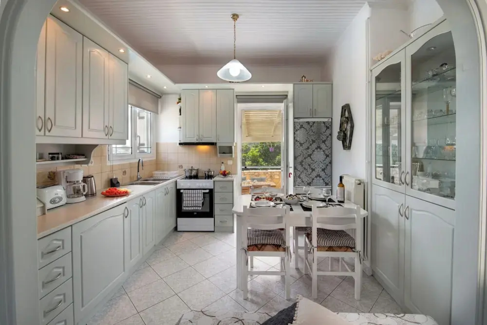 Loggos Seaview Cottage with Pool by Konnect