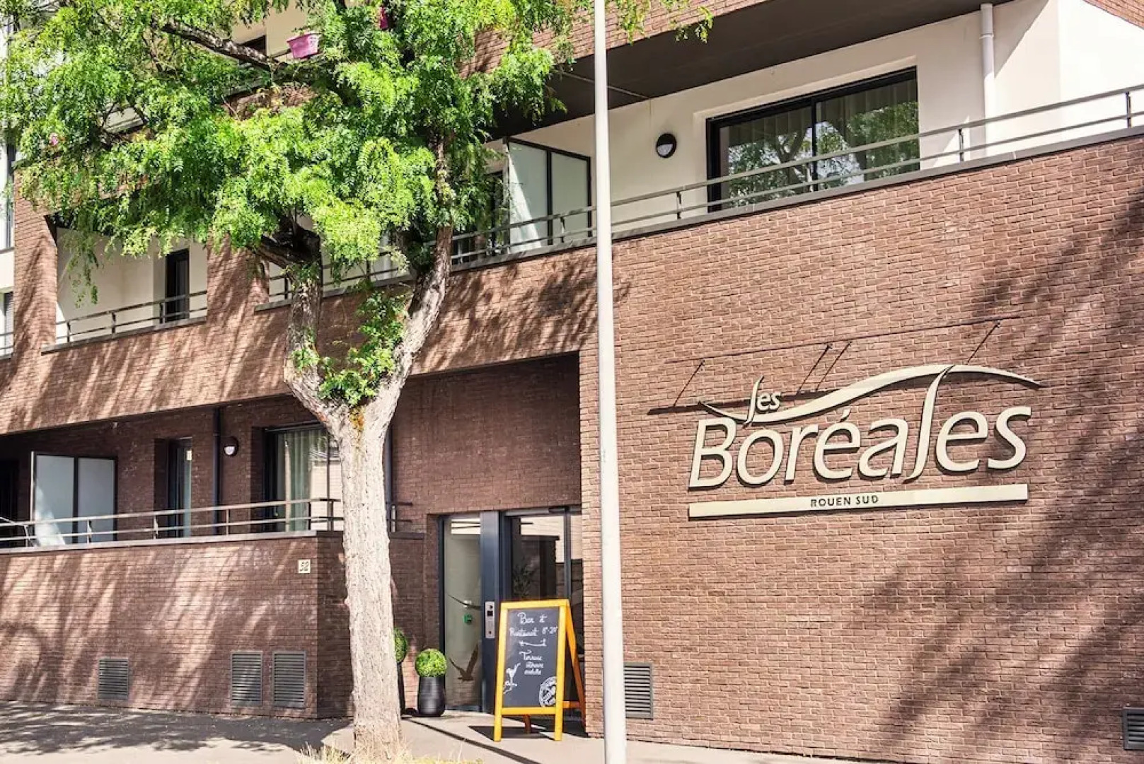 Les Boréales – Appart’hotel & Restaurant