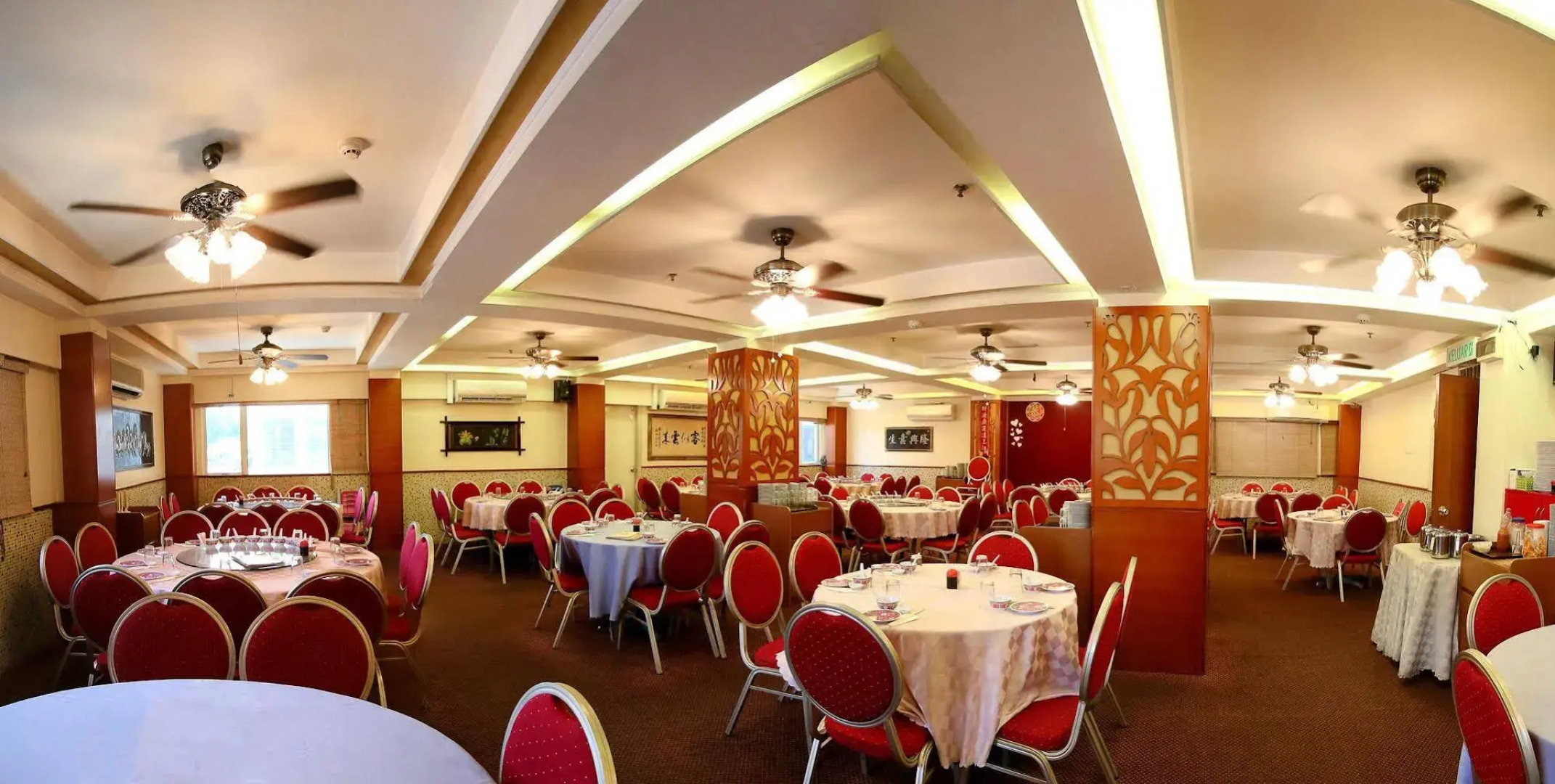 OYO 597 Winner Hotel