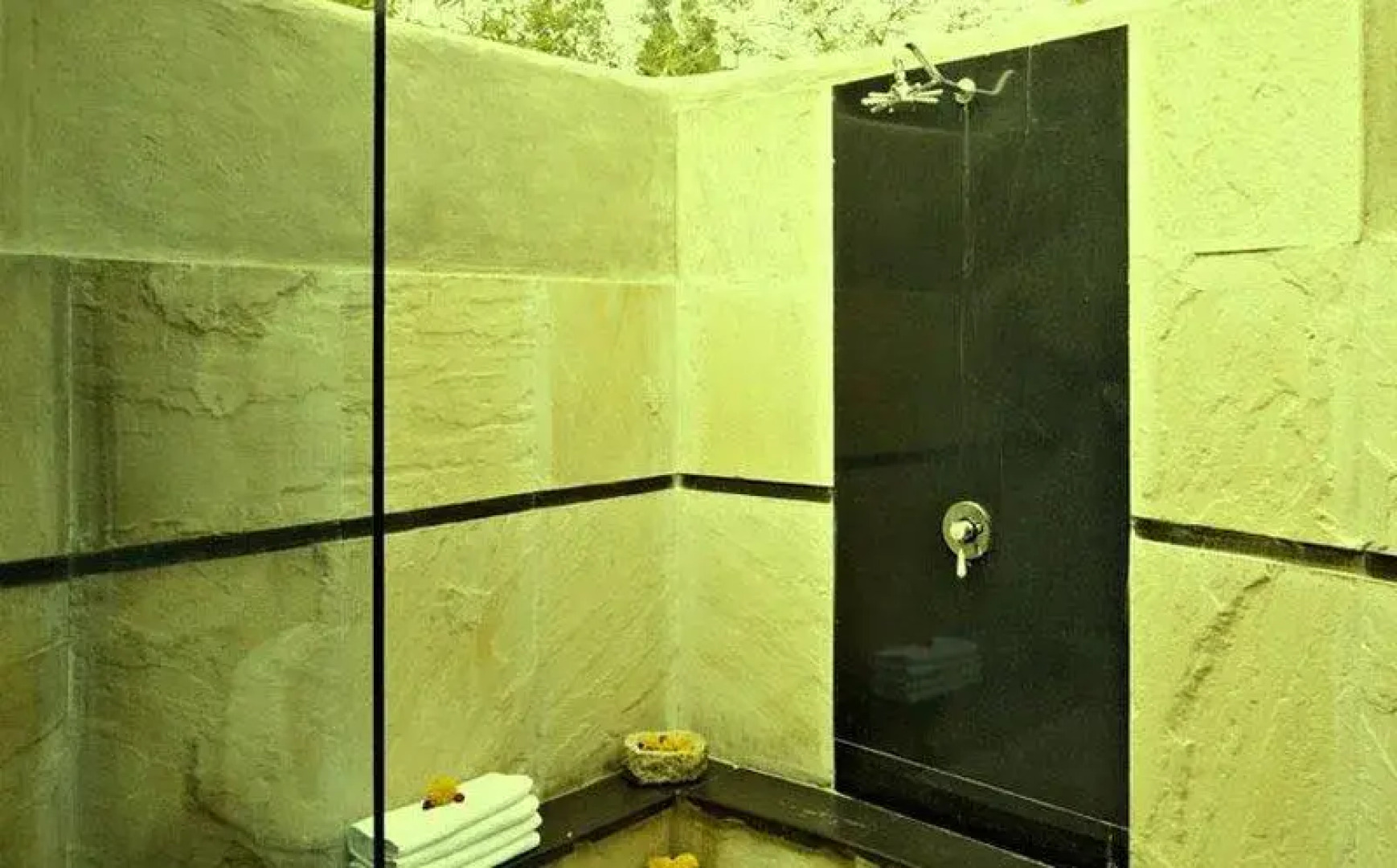 The Roaring Salvan County