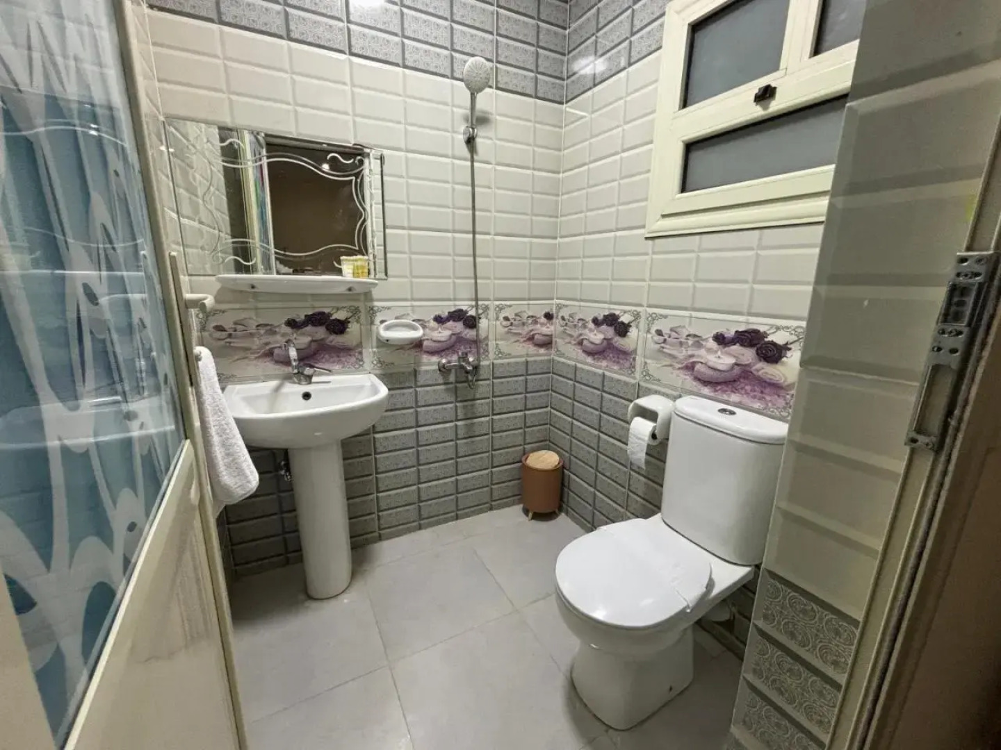 Nasser Abughoneim Guest house