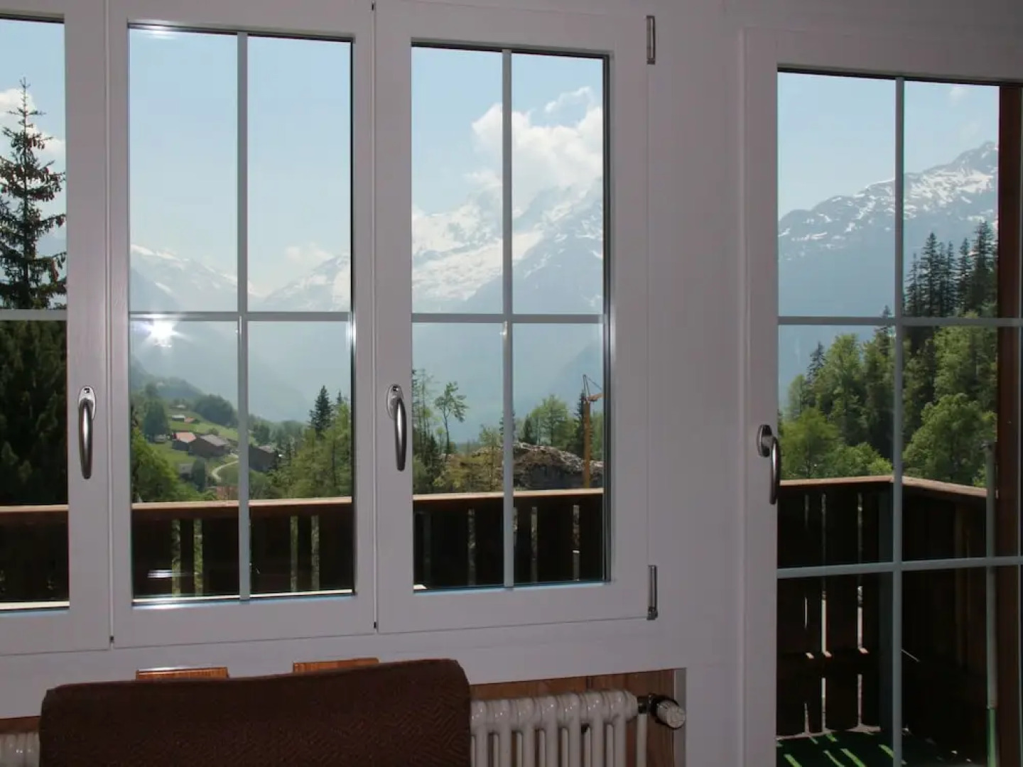 Carefully Furnished Holiday Residence In A Typical Berner Oberland House