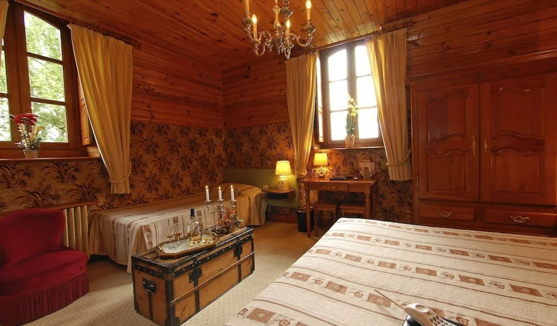 Relais Saint Roch Rest. La Petite Maison