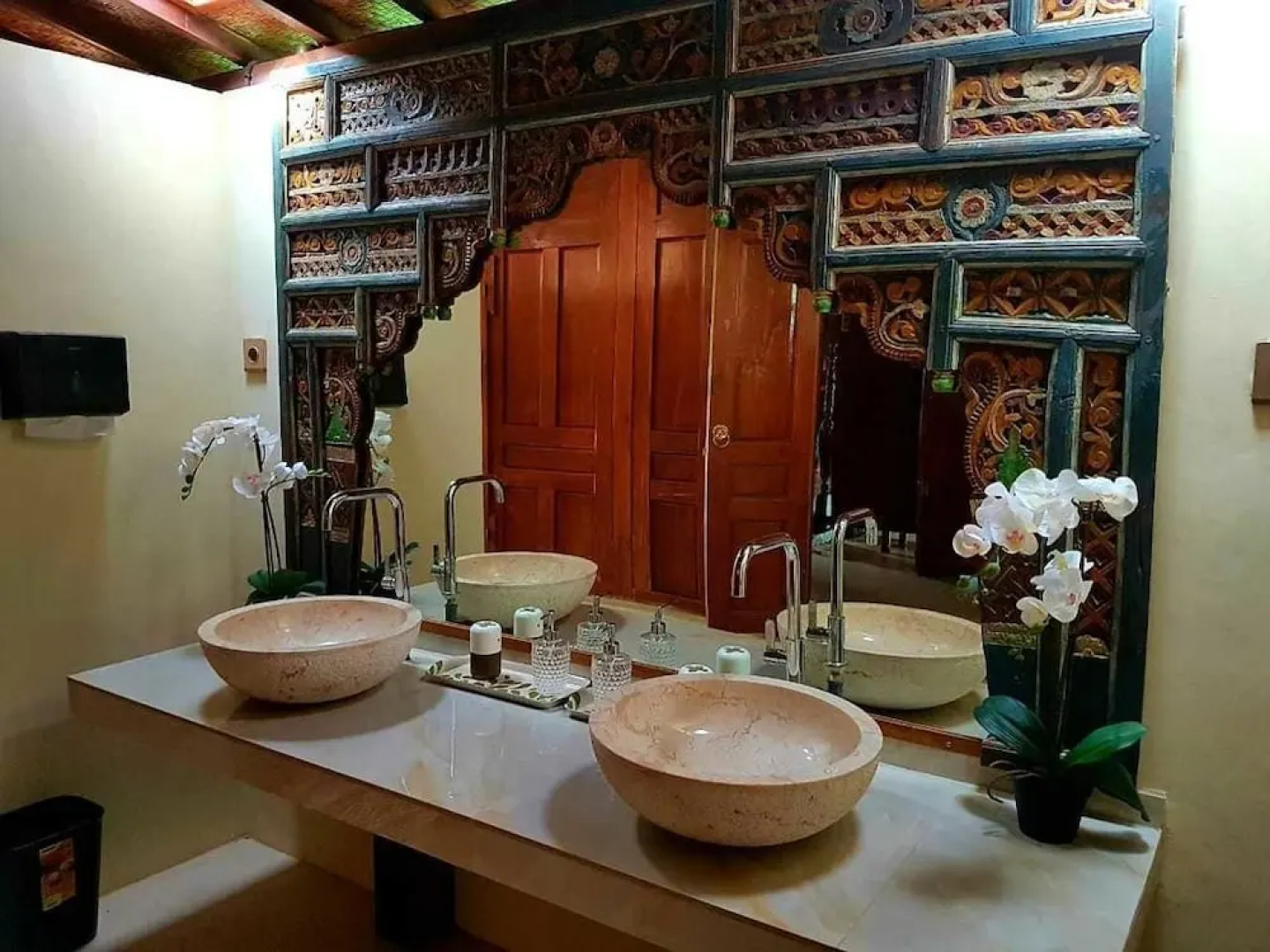 Buana Ecofarm Ecolodge