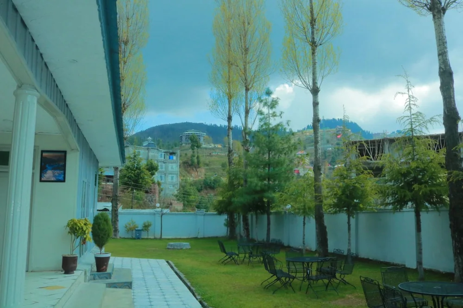 Samsons Inn Malam Jabba