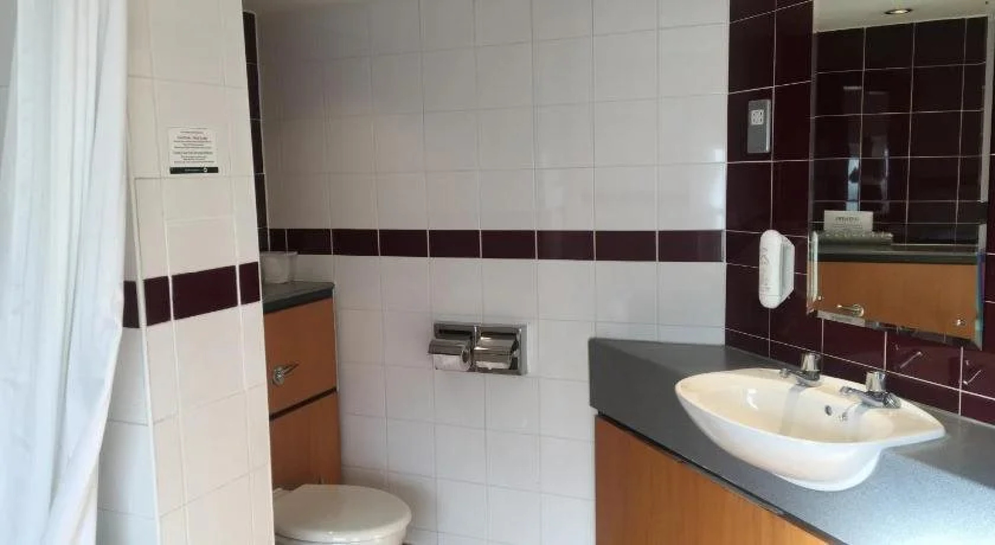 The Catherine Wheel Wetherspoon Hotel