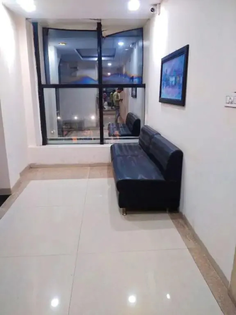 Tirupati Palace Hotel