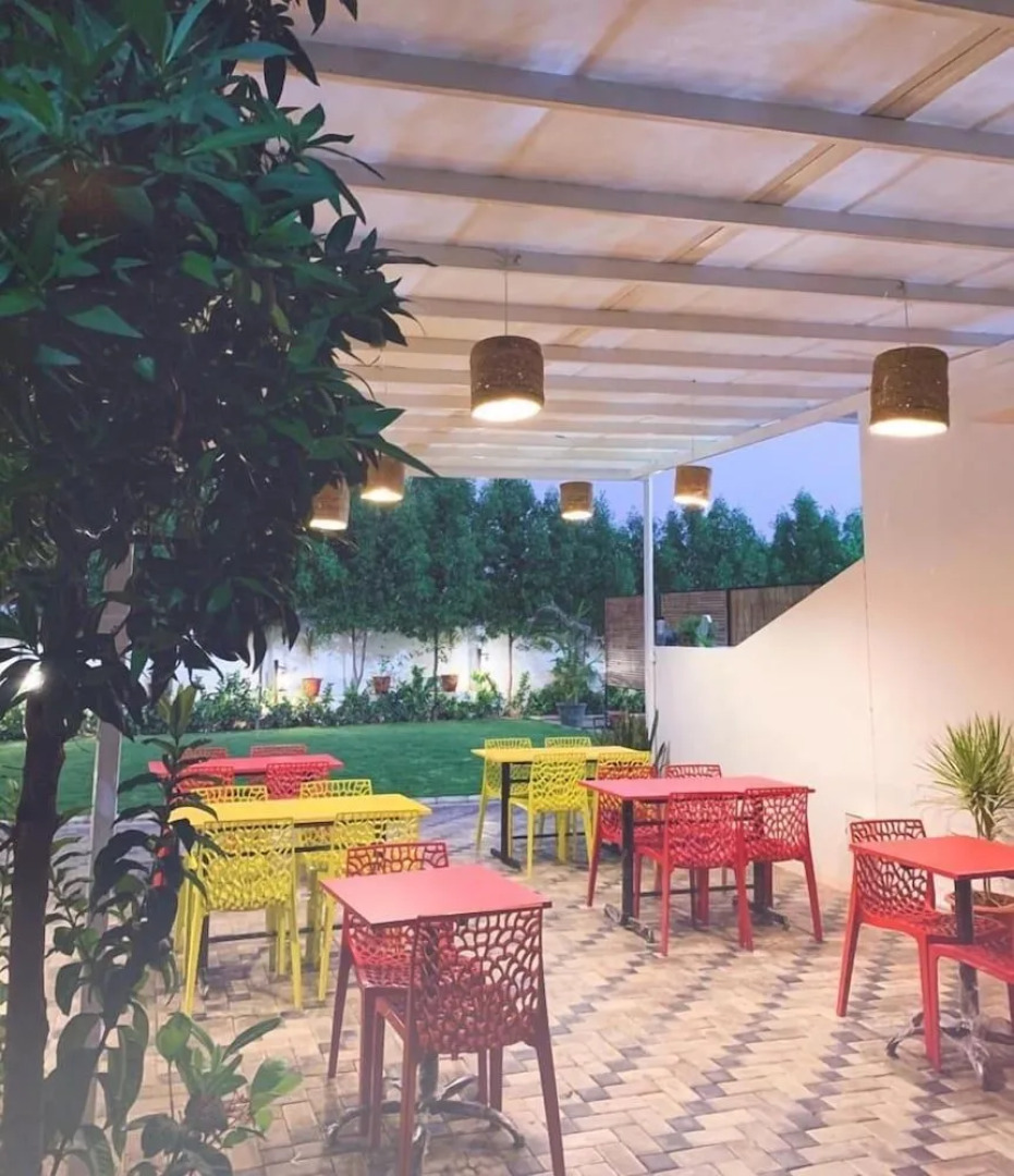 Daze Off Studio House